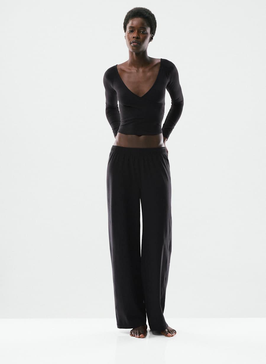 BUTTER Reach Longsleeve by Aritzia