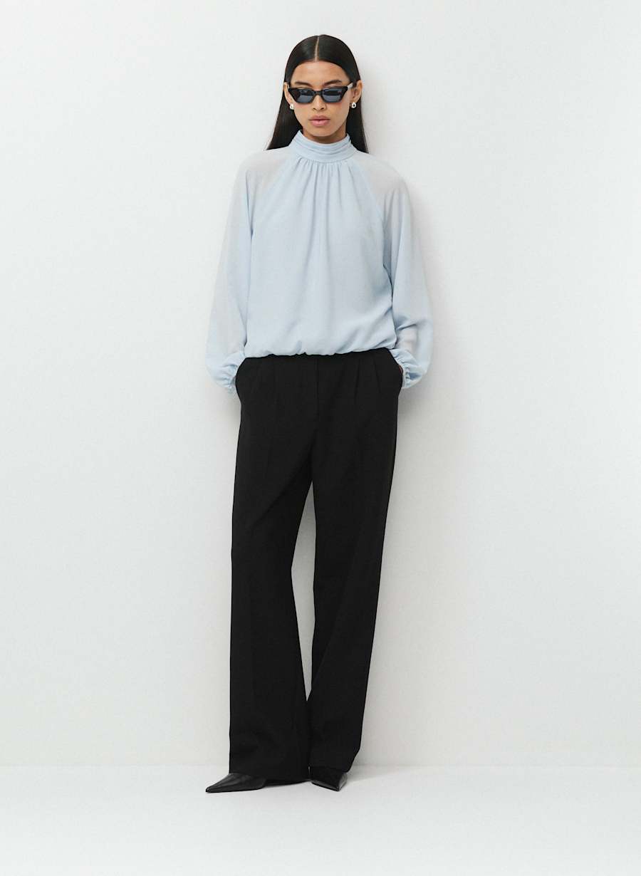 Times Blouse by Aritzia