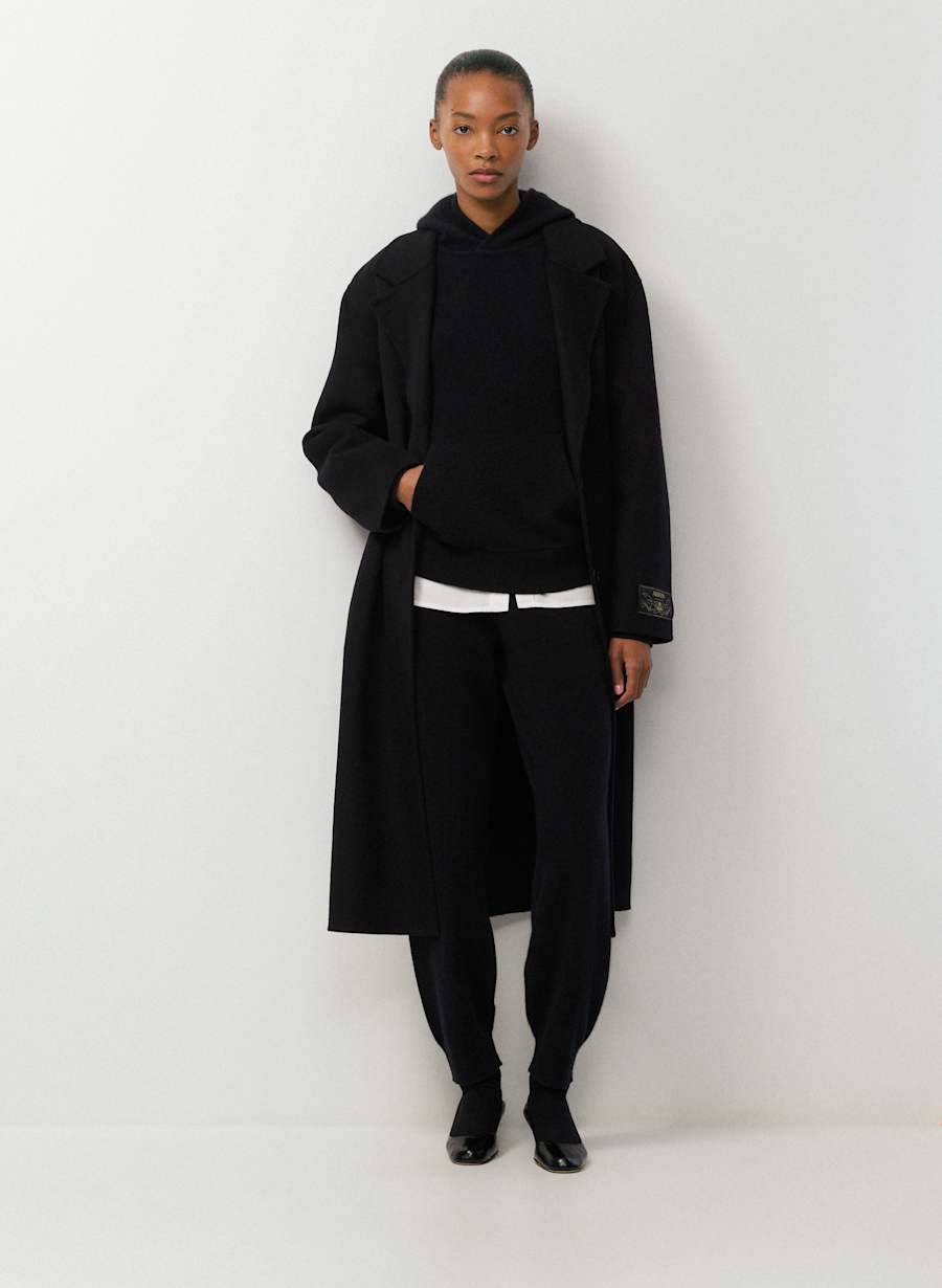 Essential Cashmere Immerse Hoodie by Aritzia