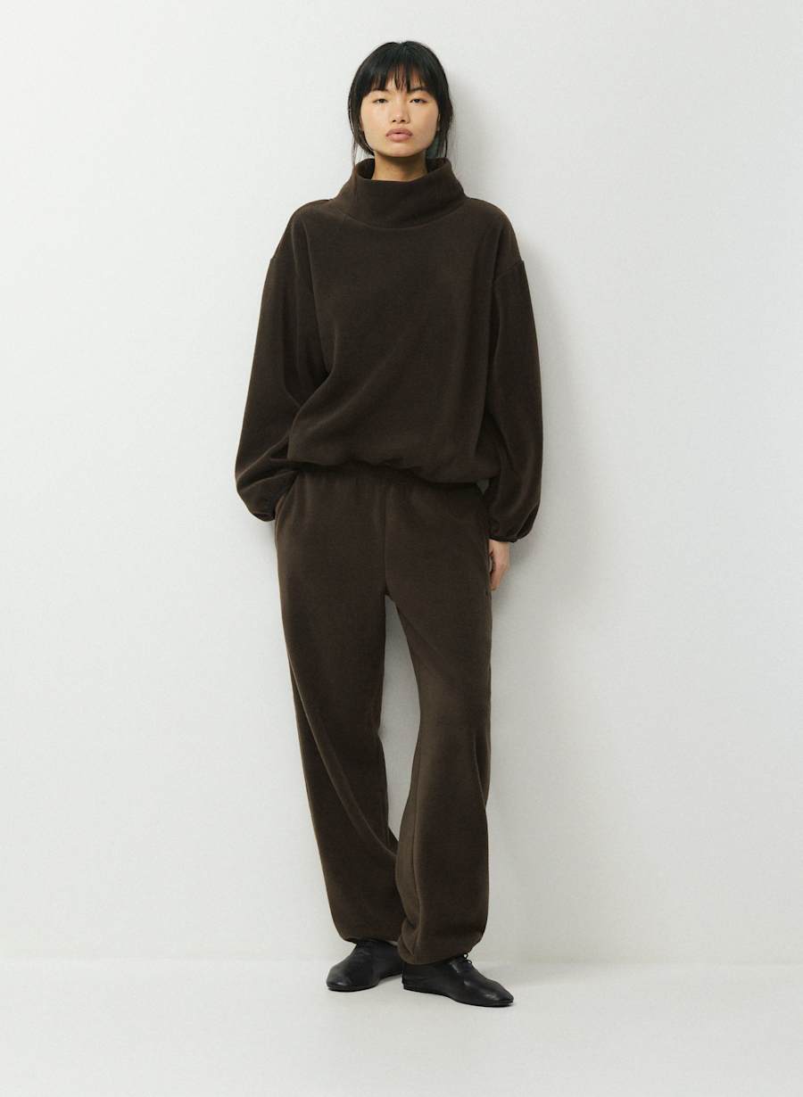 Subzero Pant - Bigfoot Fleece by Aritzia
