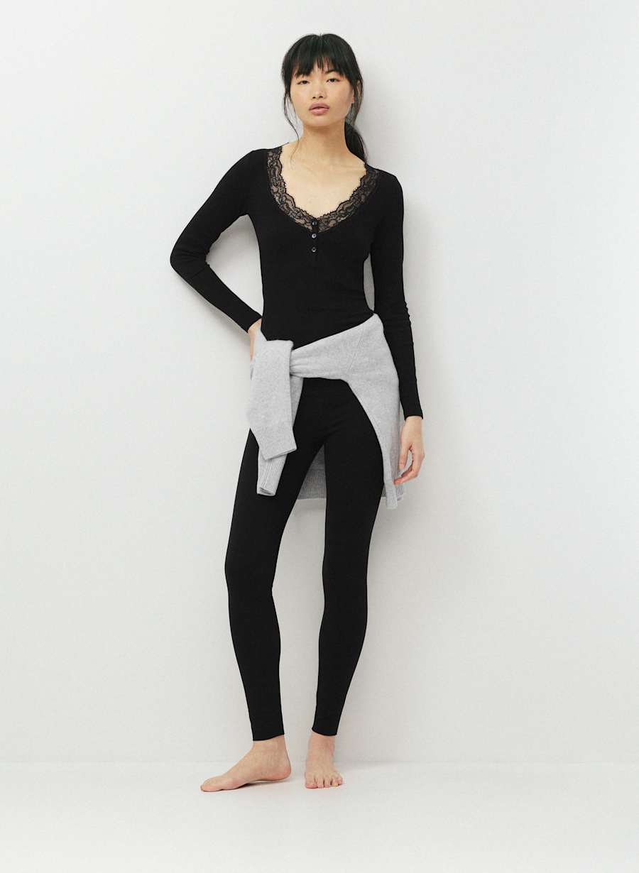 HomeStretch™ Smooth Reside Legging by Aritzia