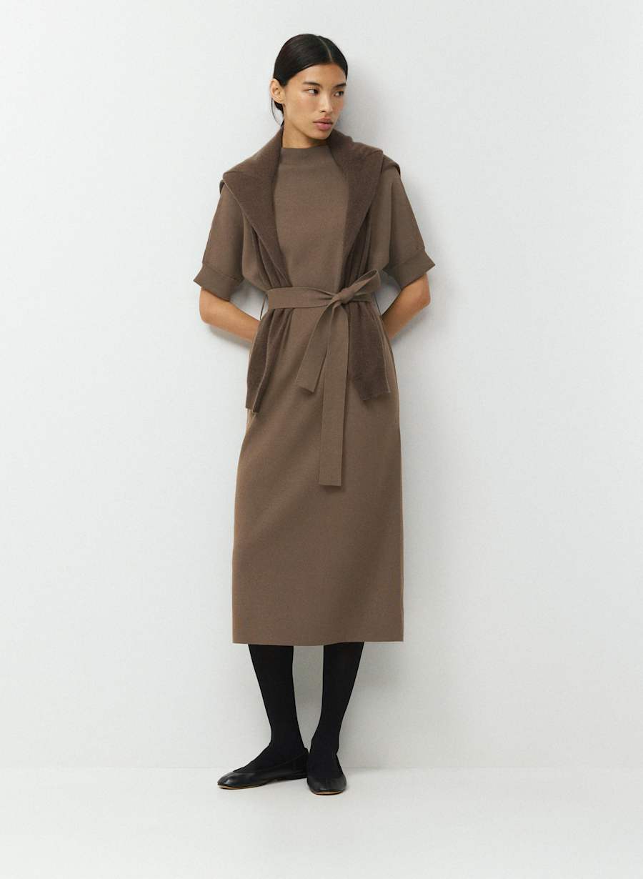 Plaza Dress - Wonder Yarn by Aritzia
