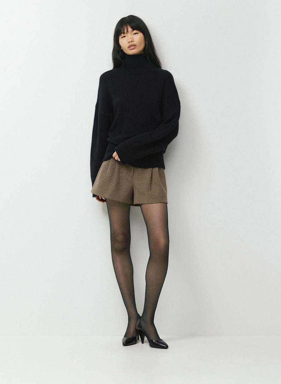 Hall Short - Eversential™ by Aritzia