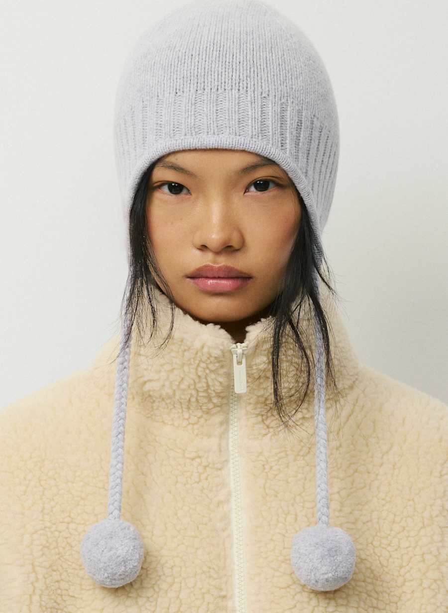 Gravitas Beanie by Aritzia