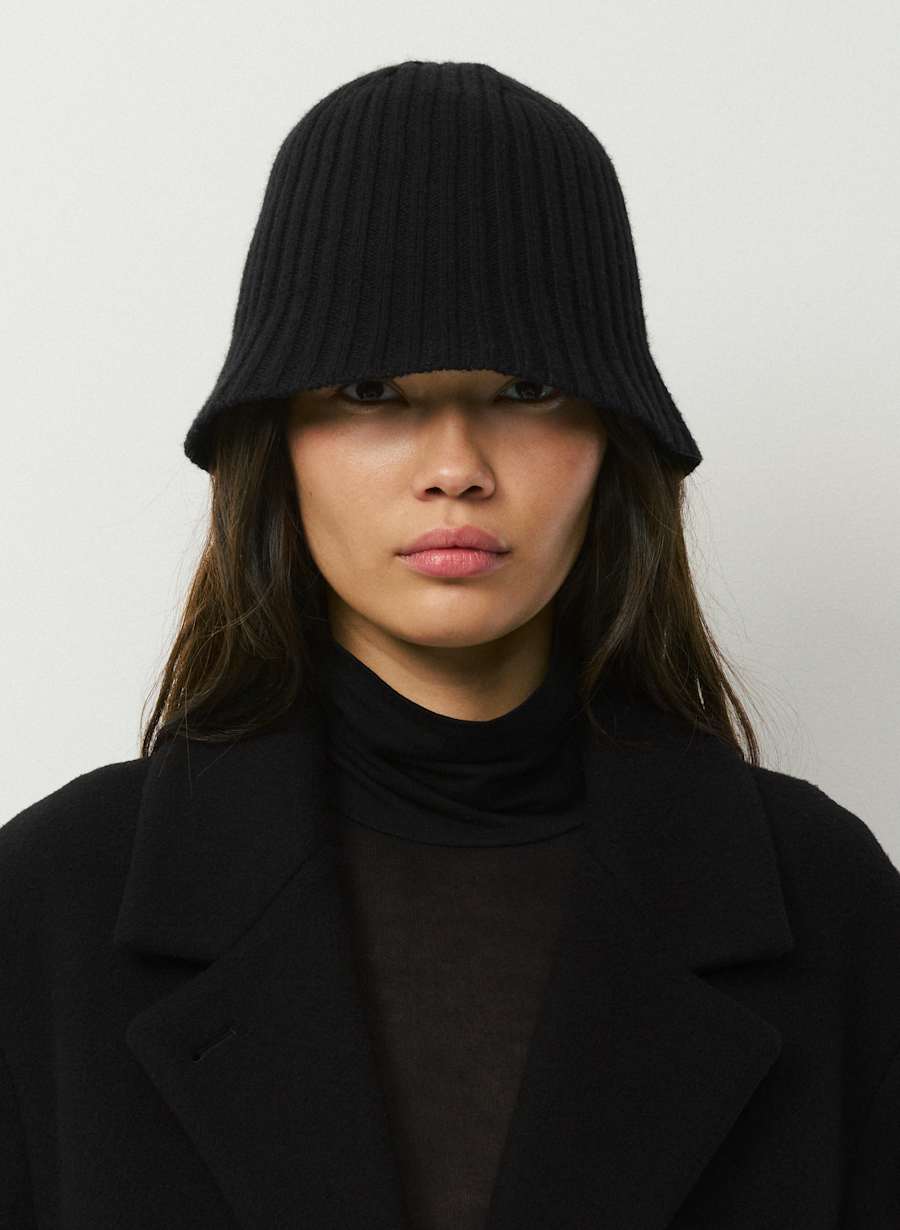 Protagonist Hat by Aritzia