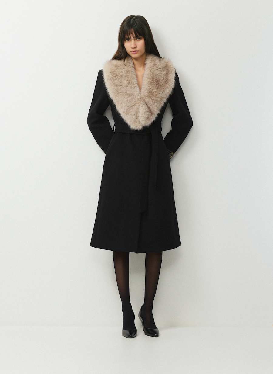 Meribel Collar - Arctic Faux Fur by Aritzia