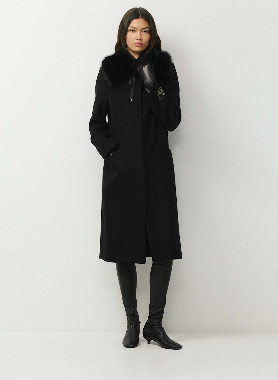 Murren Collar by Aritzia