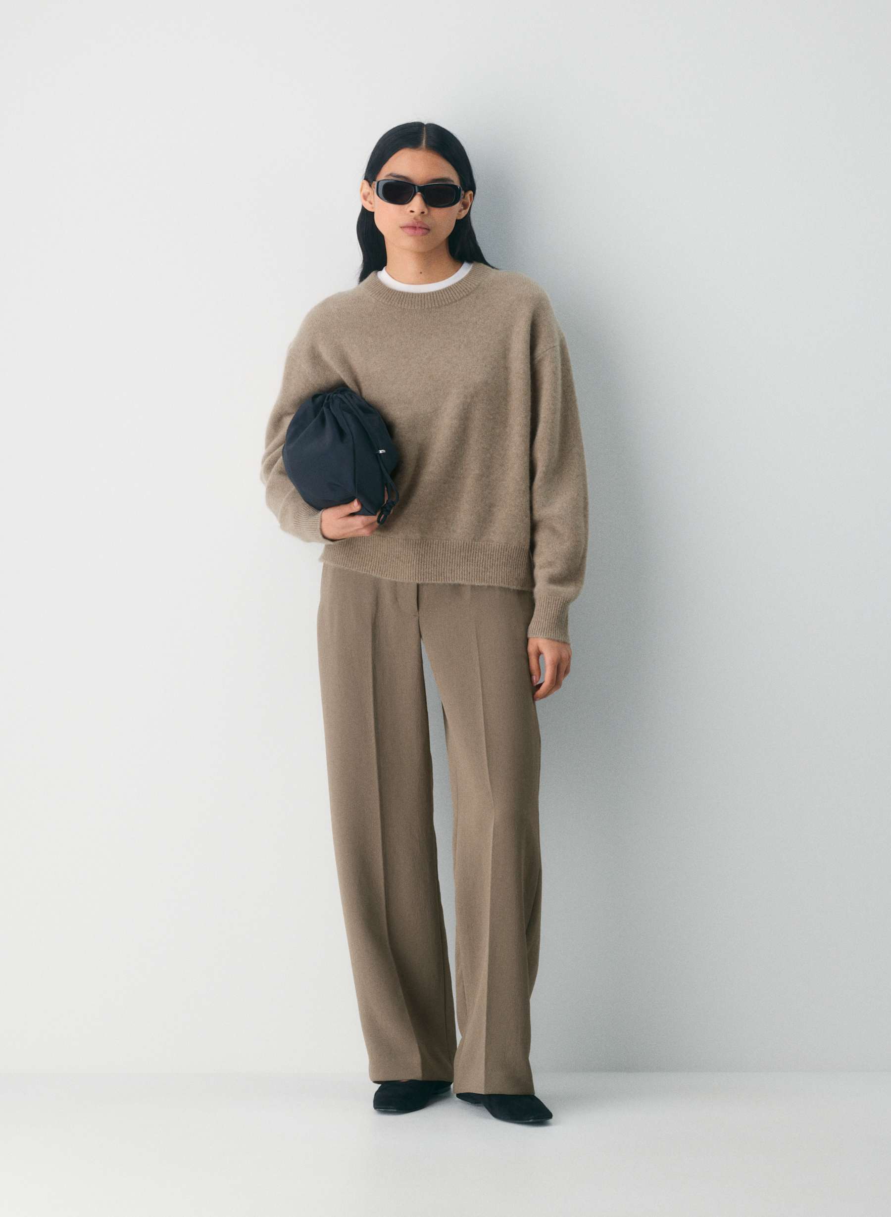 Aritzia The Limitless Pant%E2%84%A2 — photo 1