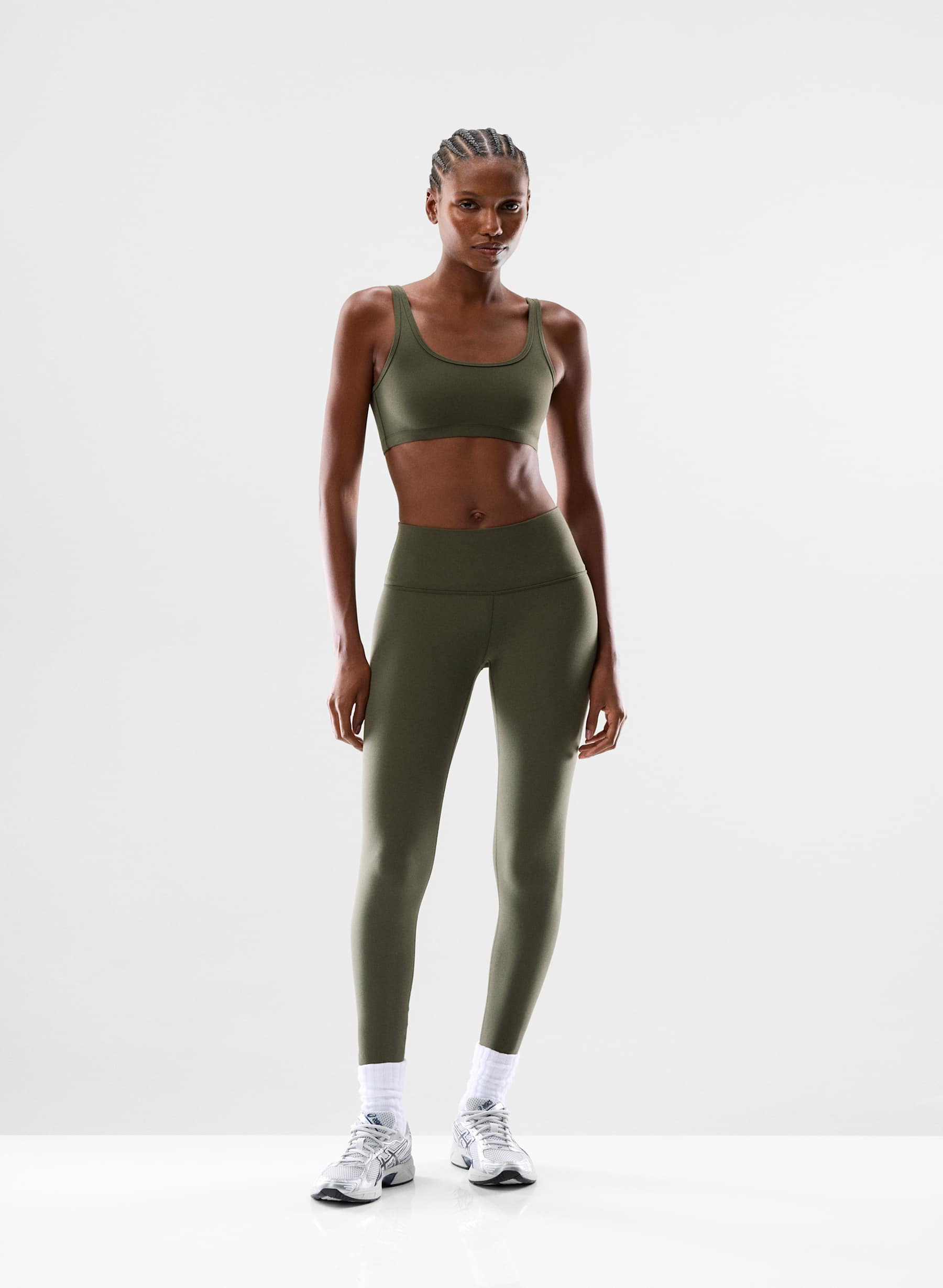 Golden BUTTER Cheeky Hi-Rise 26" Legging — photo 1