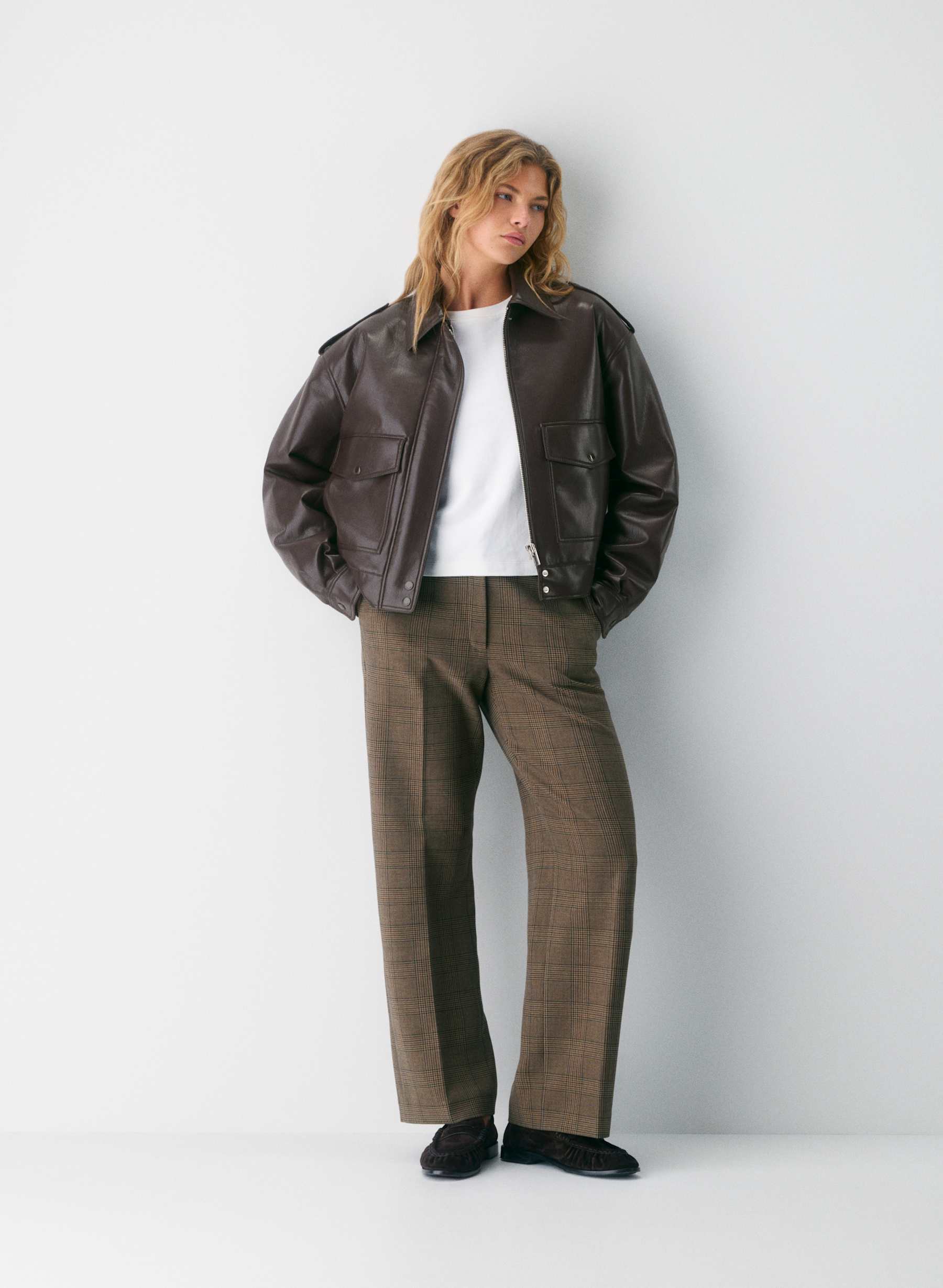 Babaton New Agency Curve Fit Pant — photo 1