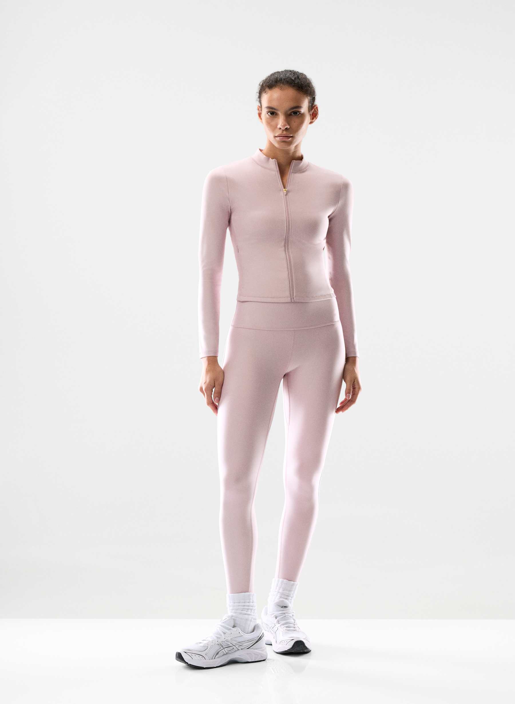 Golden GloTone™ Showup Hi-Rise 26” Legging — photo 1