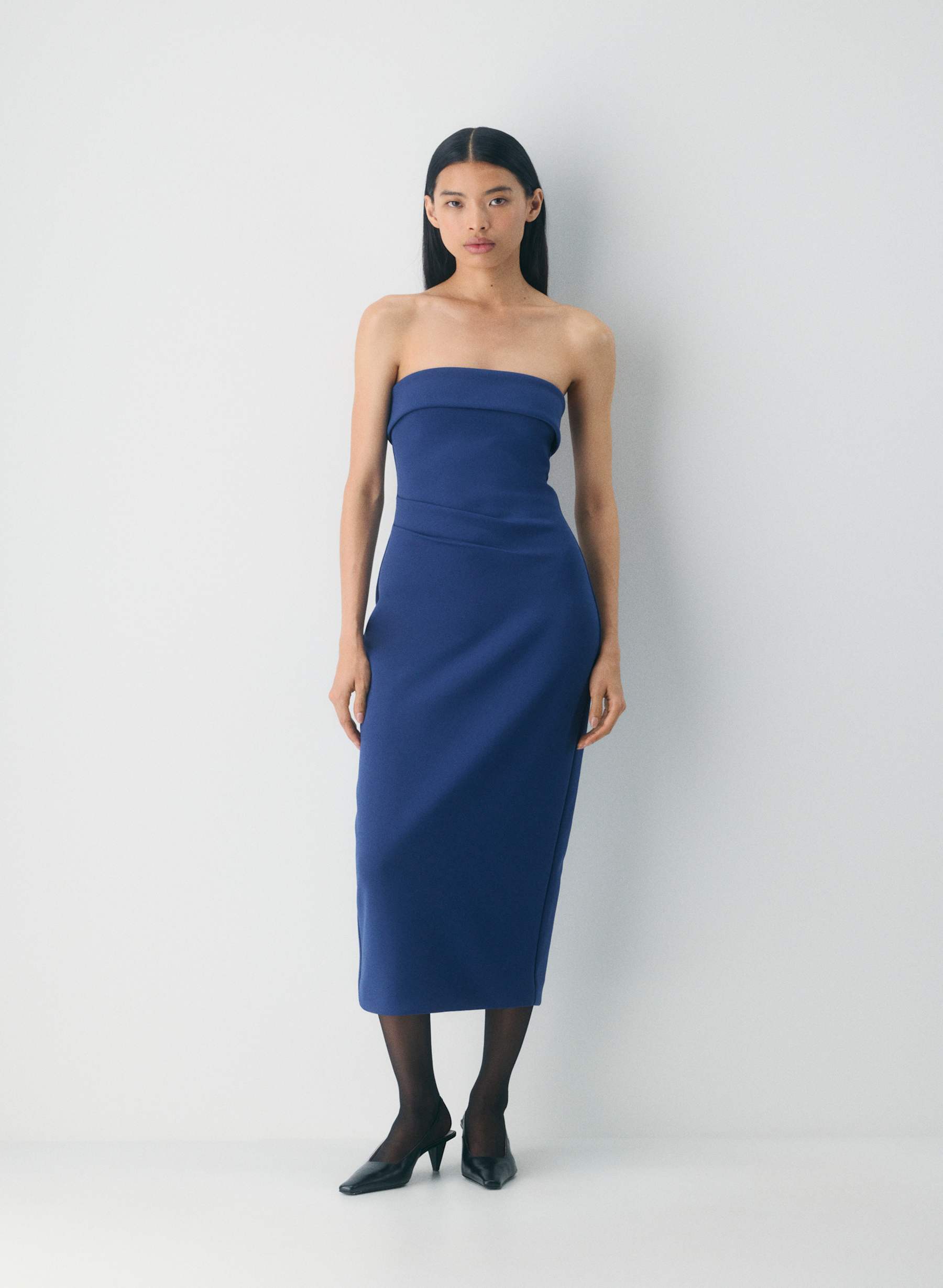 Babaton FigureKnit™ Eyecatcher Dress — photo 1