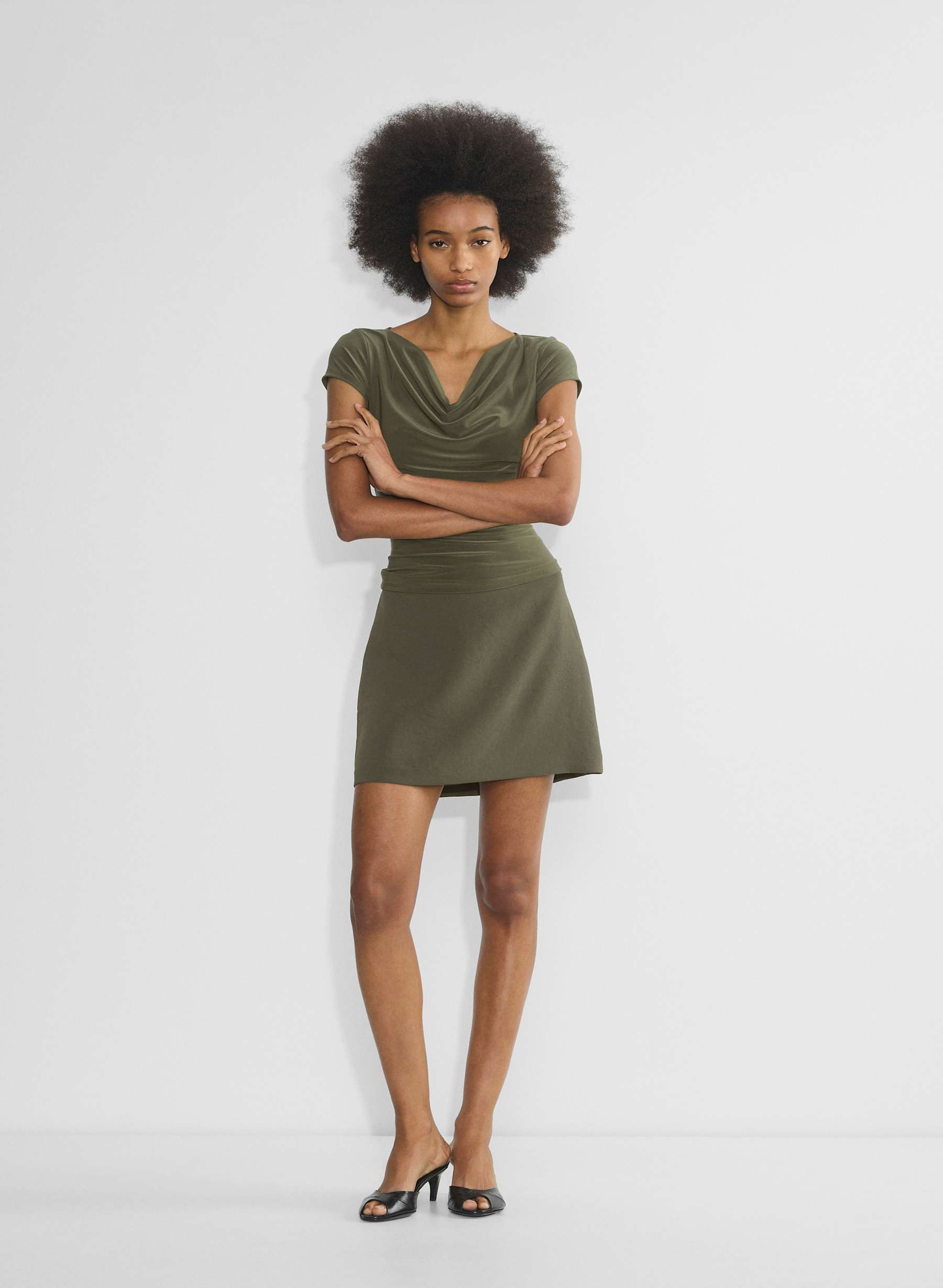 Aritzia Classic Mini Skirt — photo 1