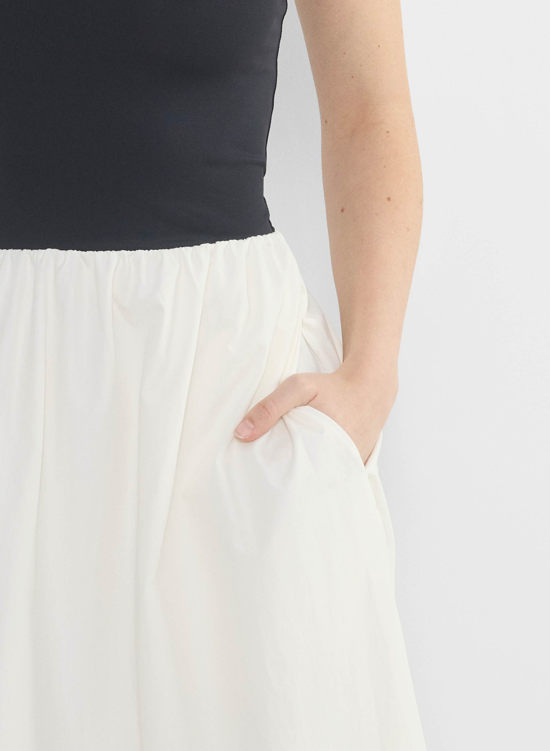 Babaton FLUID DRESS | Aritzia US