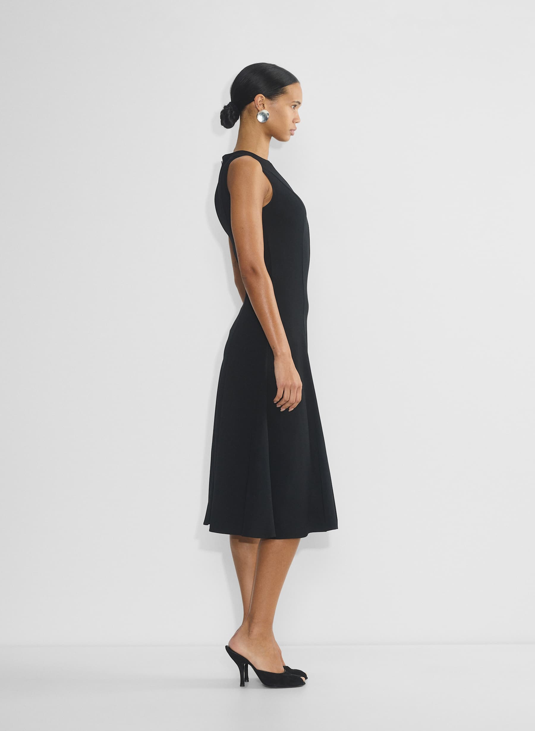 Babaton LISTING DRESS | Aritzia CA