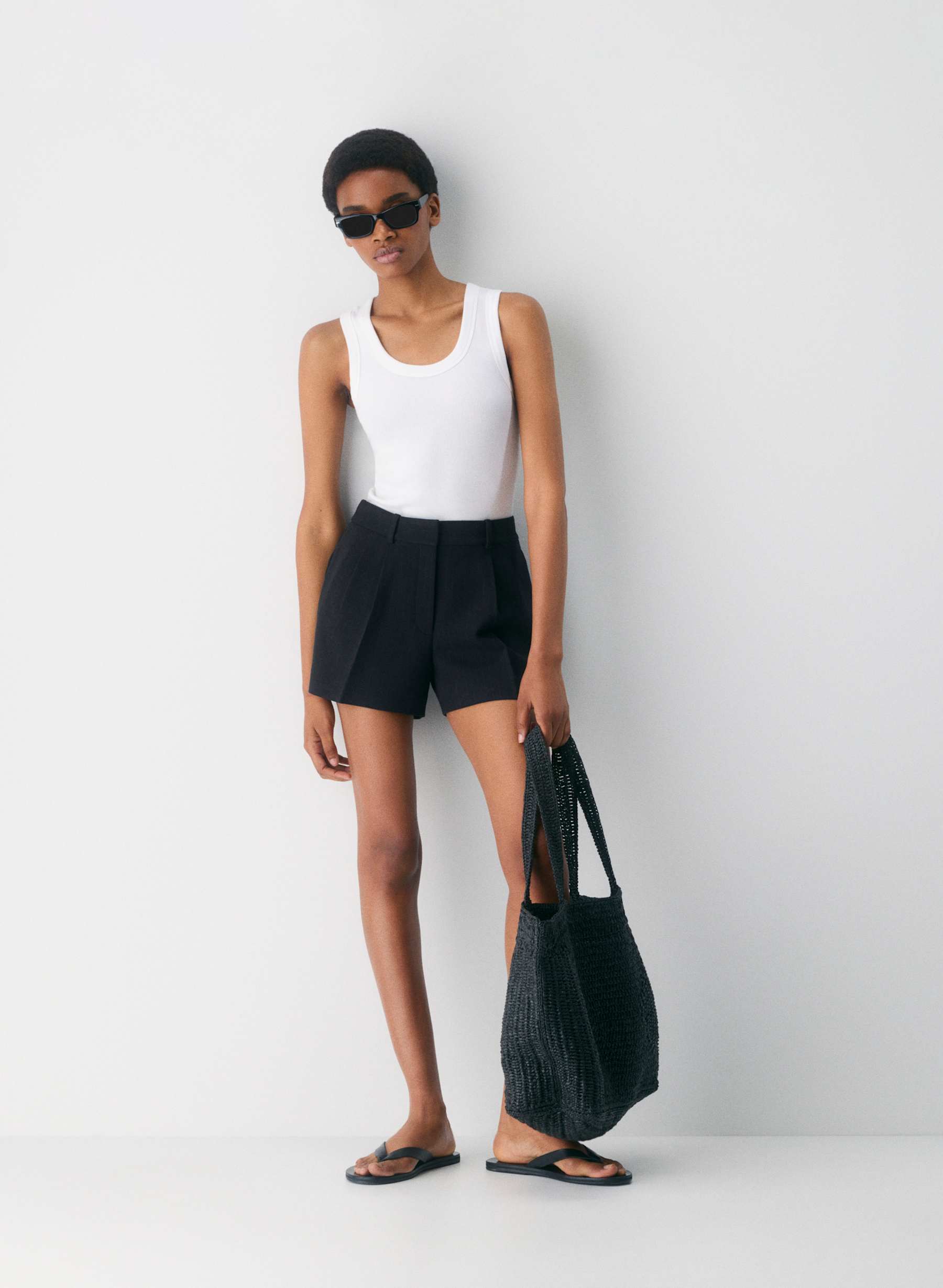 Babaton Pleated Mini Short — photo 1