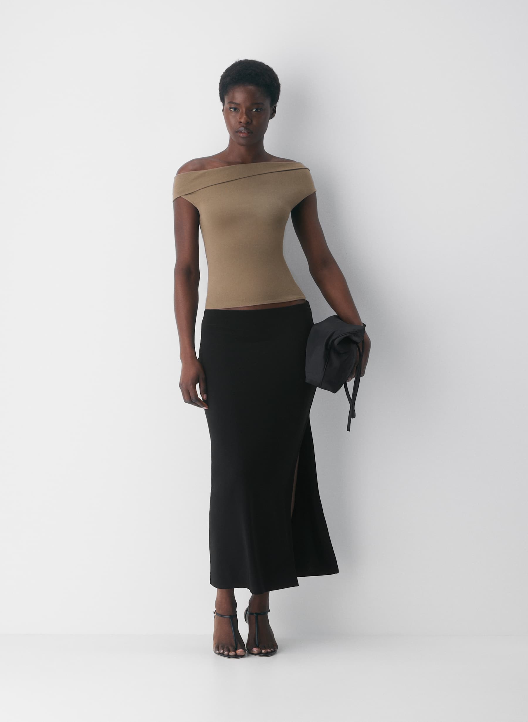 Aritzia Casual Contour Ravish Top — photo 1