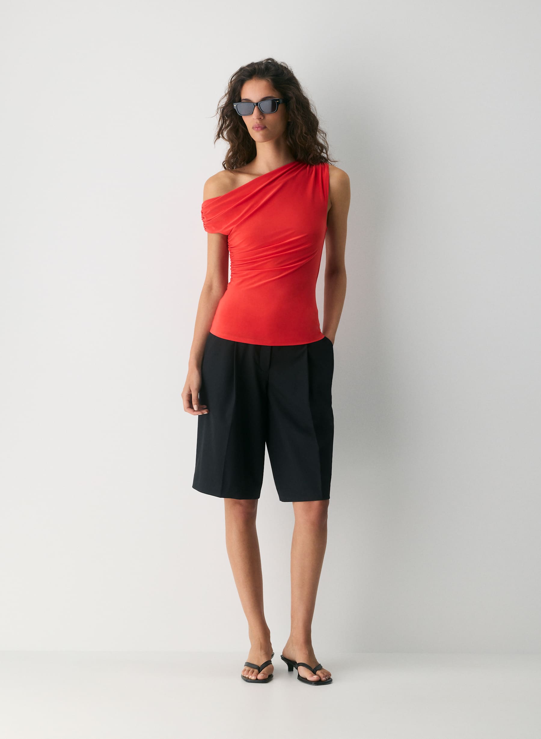 Aritzia Smooth Matter%E2%84%A2 Gallery Top — photo 1