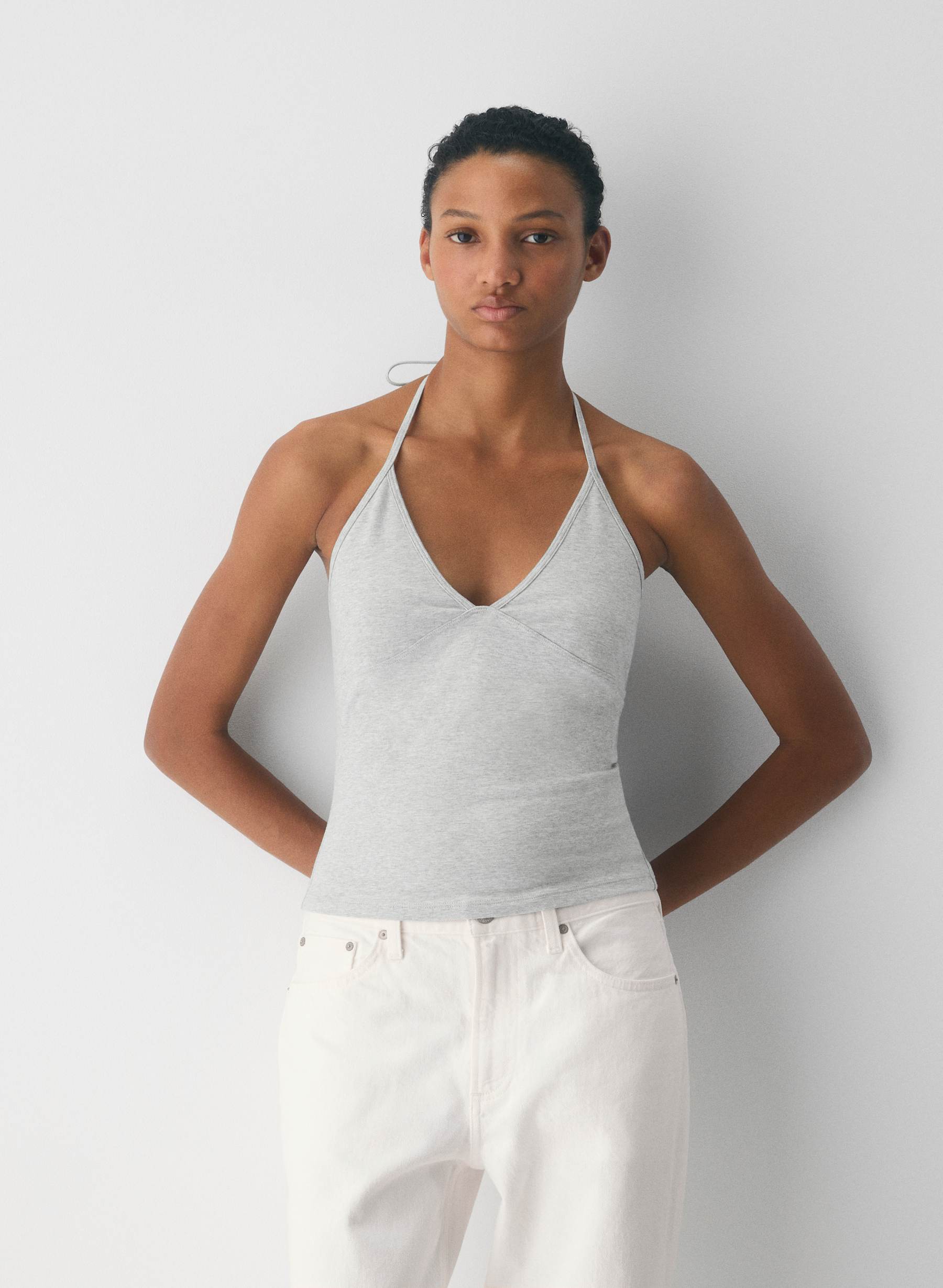 Aritzia HomeStretch™ Smooth Slowjam Halter Top — photo 2