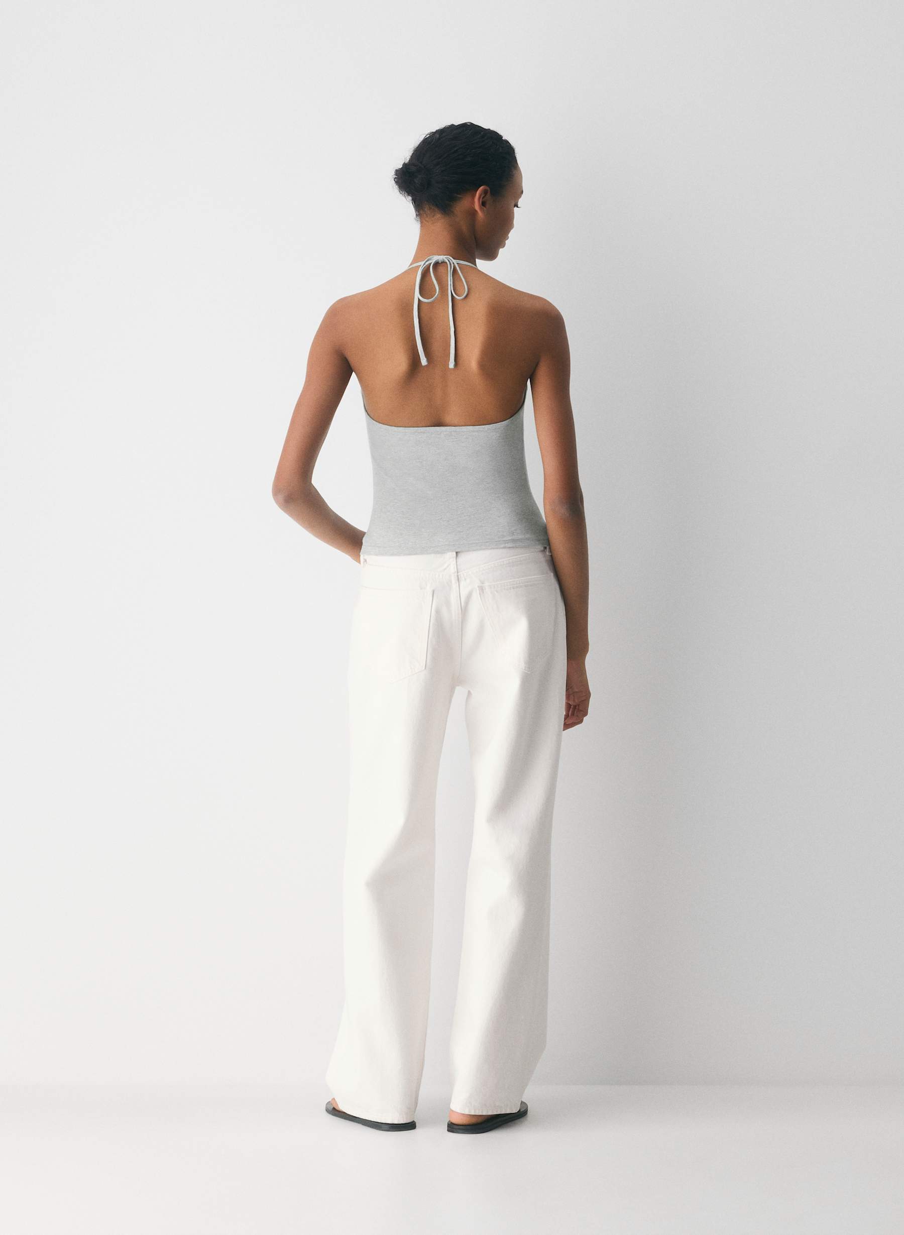 Aritzia HomeStretch™ Smooth Slowjam Halter Top — photo 3