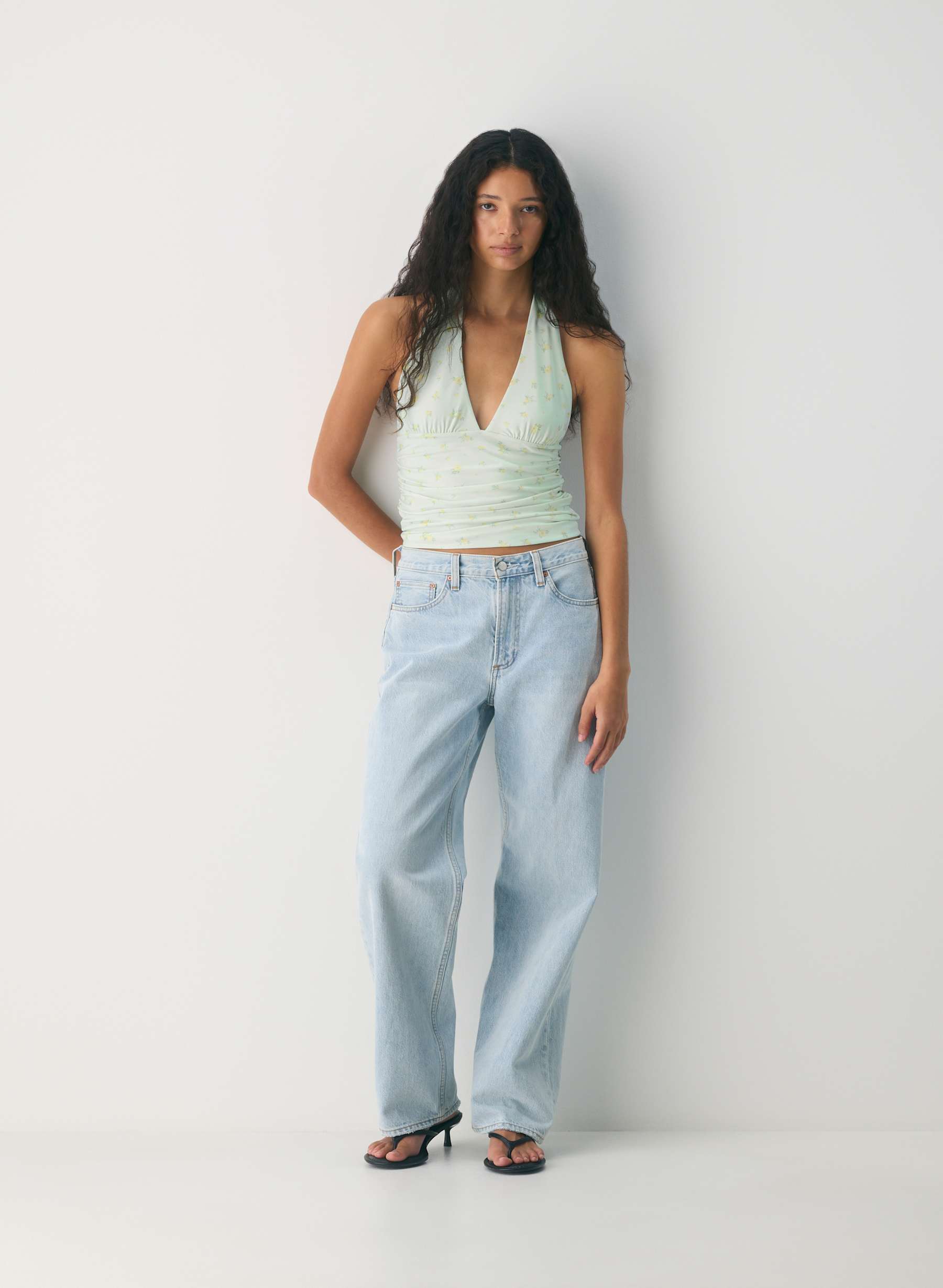 Aritzia Smooth Matter%E2%84%A2 Wylder Halter Top — photo 1