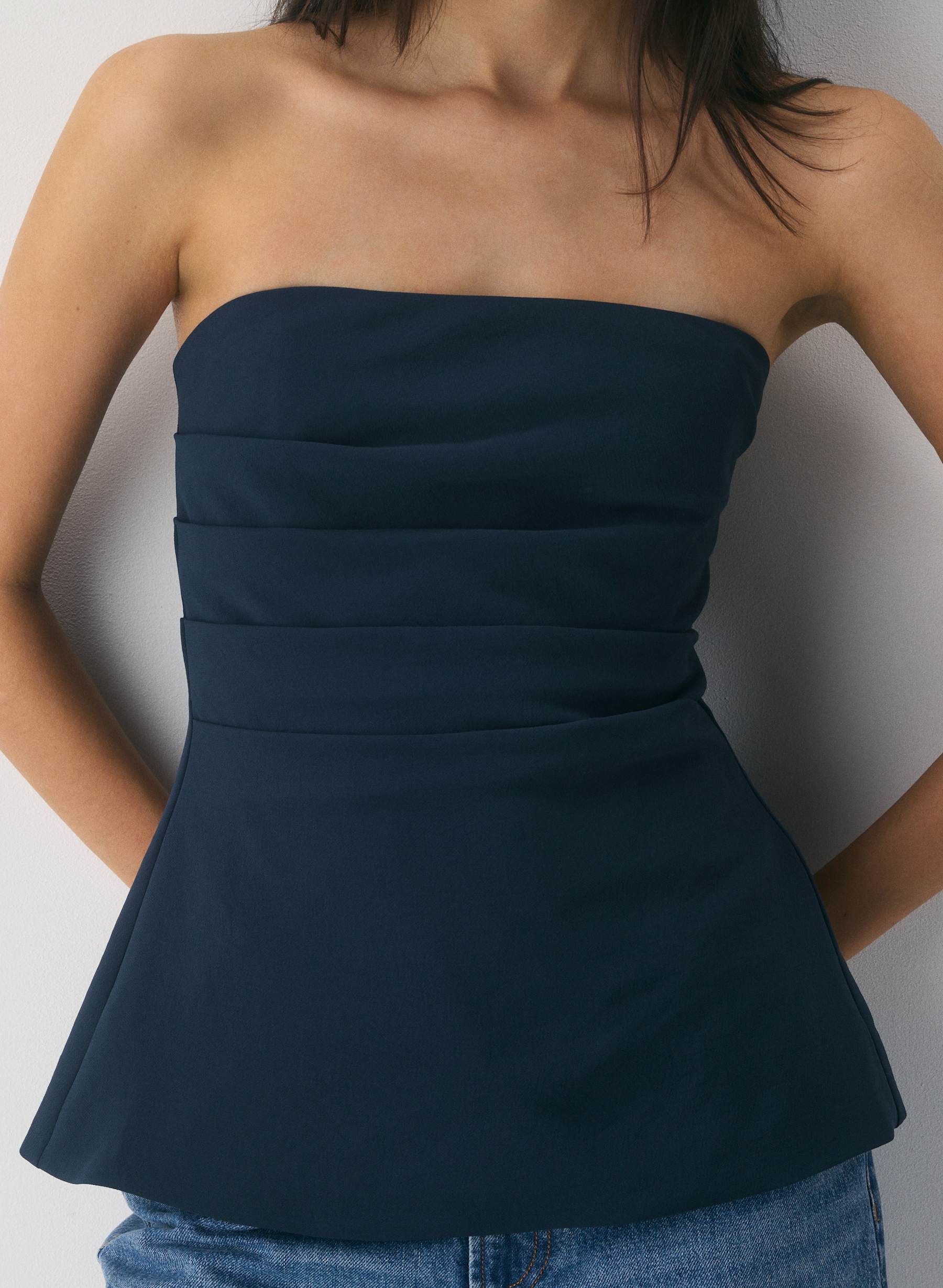 Aritzia Lilou Tube Top — photo 4