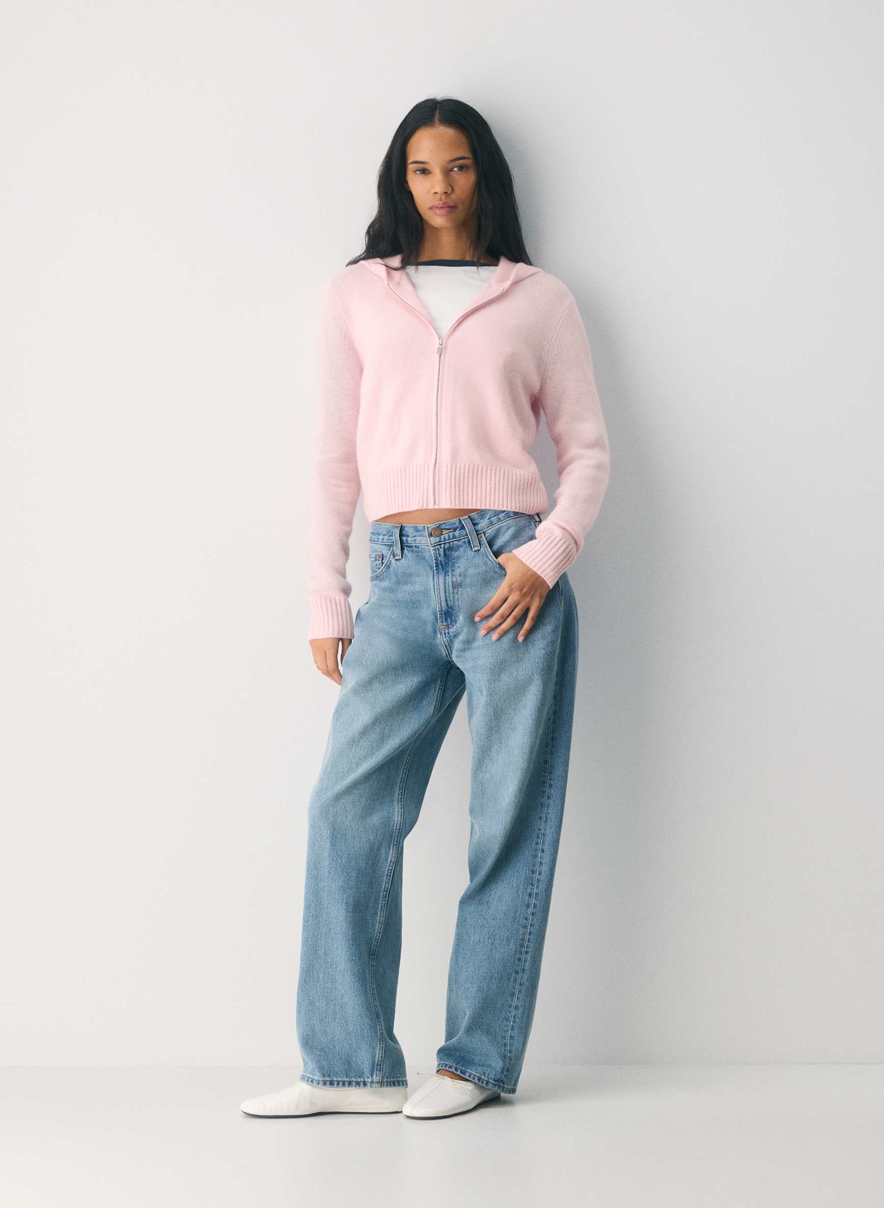 Aritzia Essential Cashmere Idyllic Zip Hoodie — photo 1