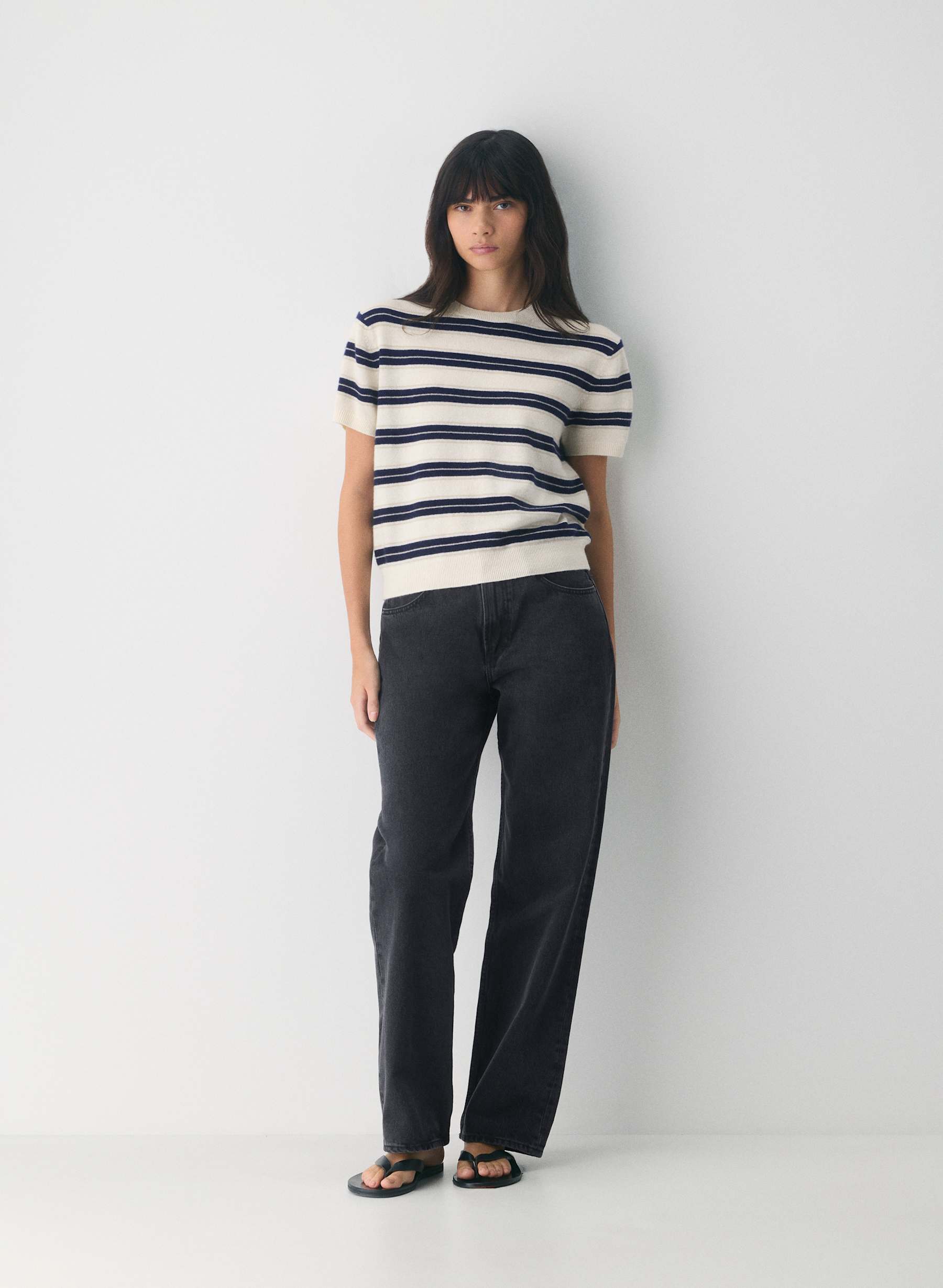 Aritzia Bare Cashmere Bloor Shortsleeve Sweater — photo 1