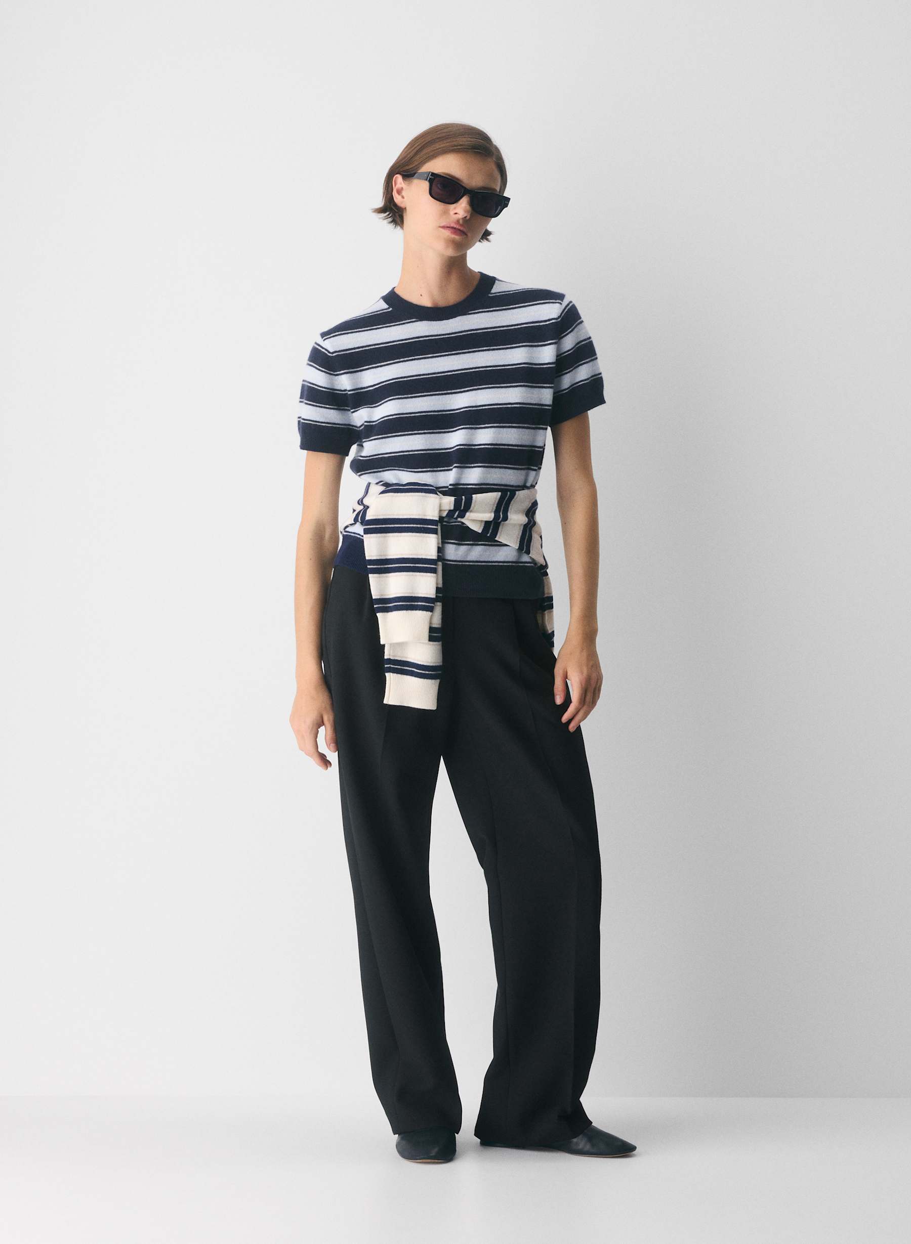 Aritzia Bare Cashmere Bloor Shortsleeve Sweater — photo 1