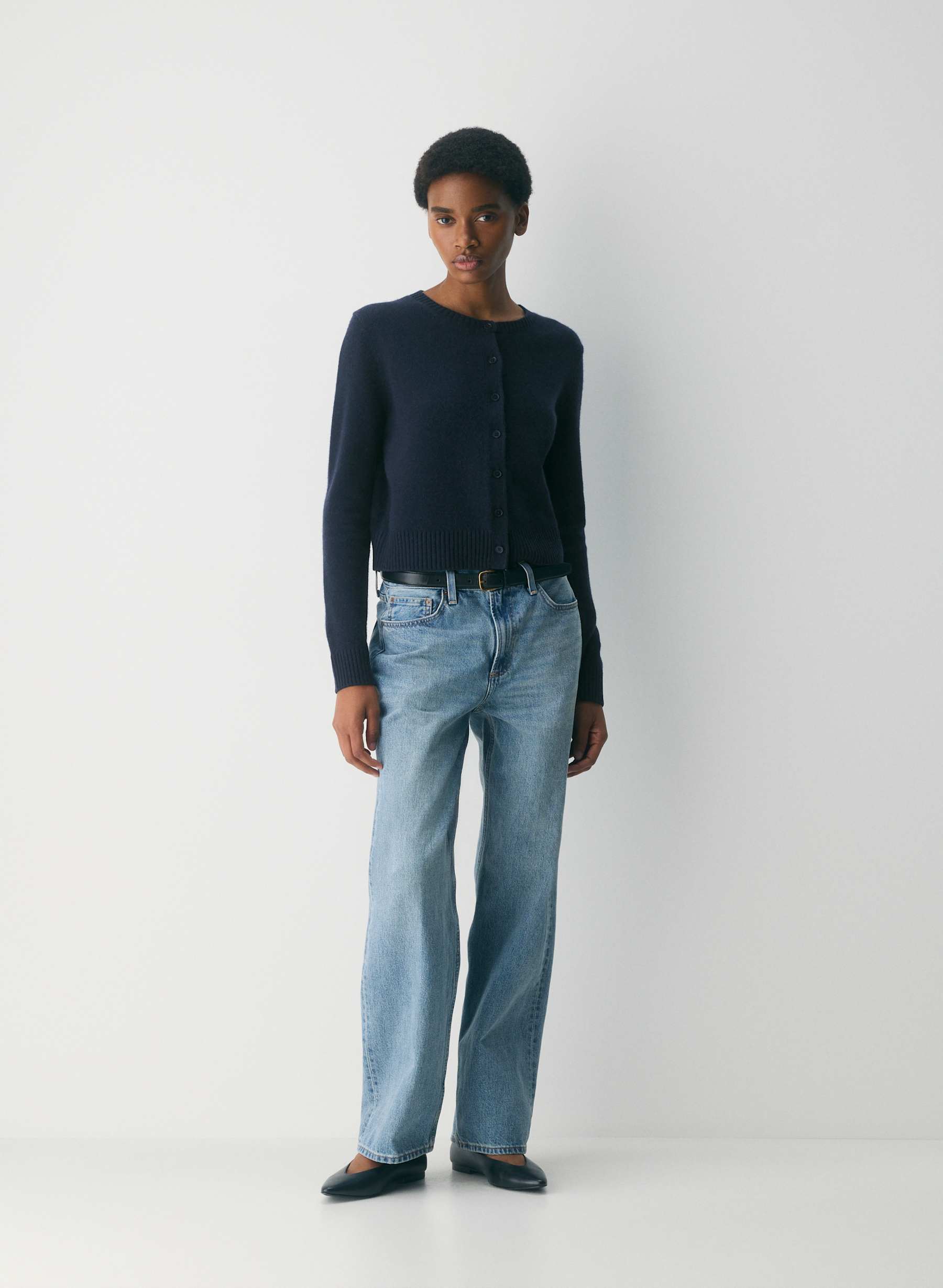 Aritzia Essential Cashmere Acme Cardigan — photo 1