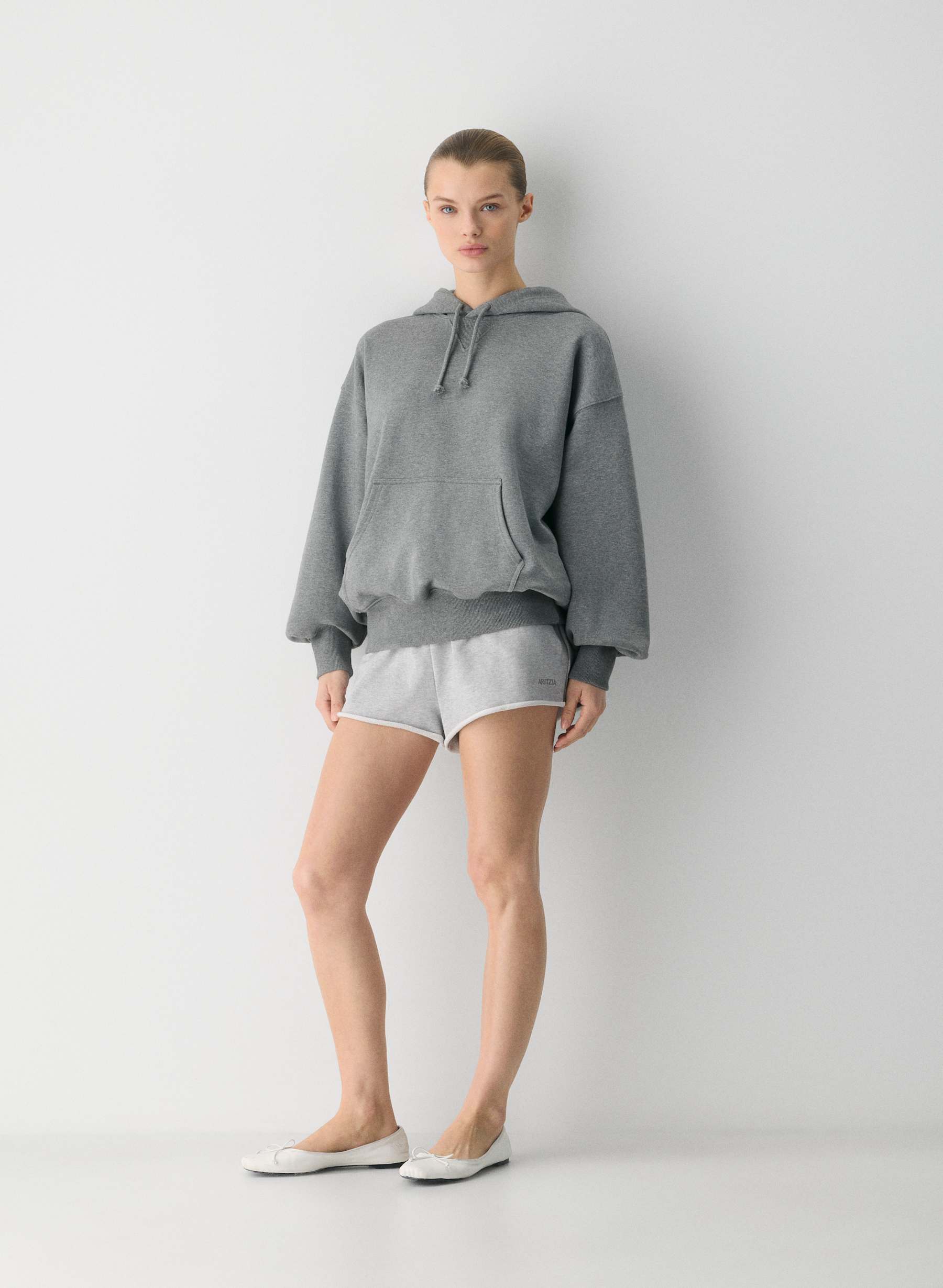 Aritzia Terry Sweatfleece Mega Hoodie — photo 1