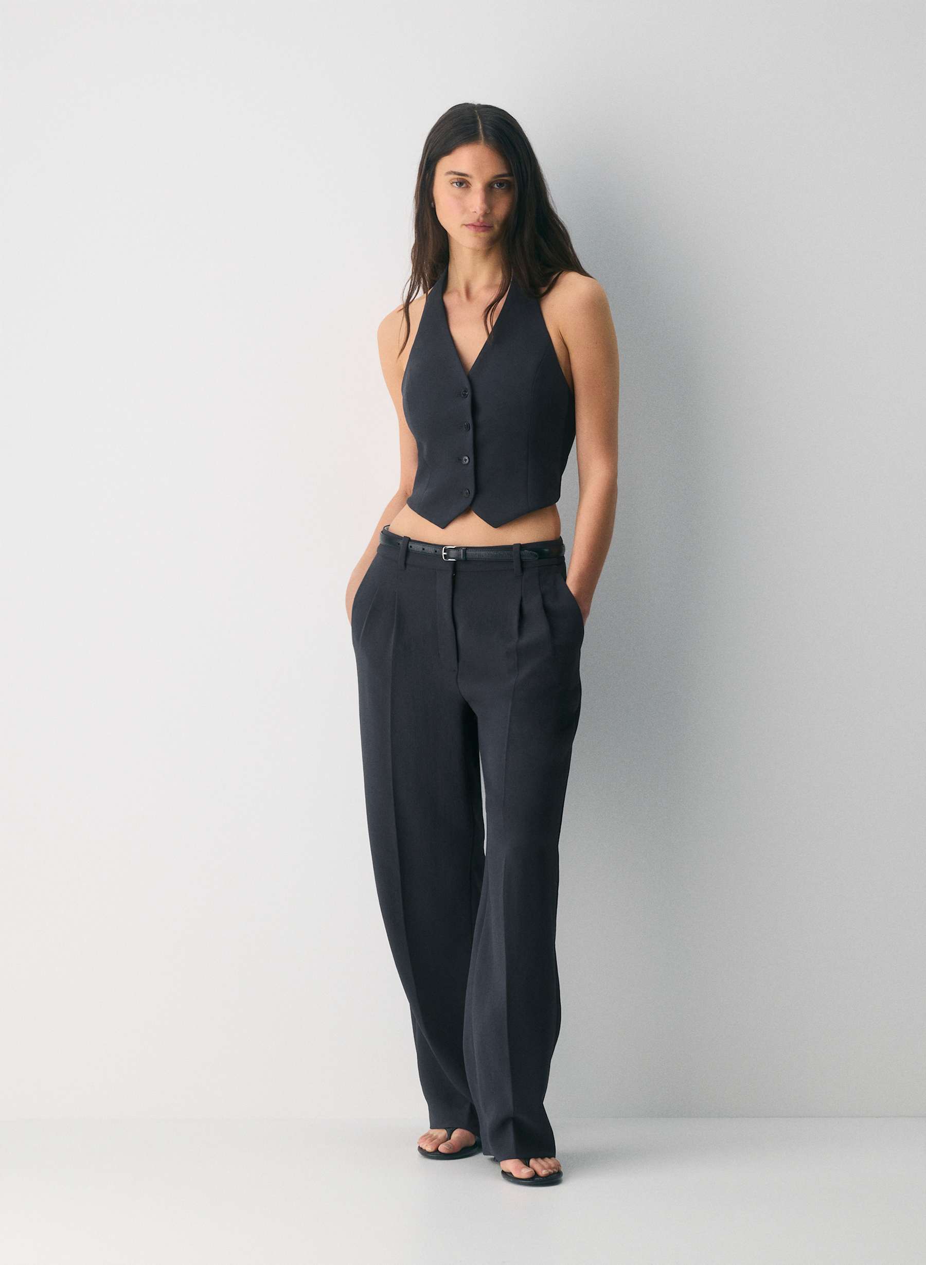 Aritzia Vito Vest — photo 1