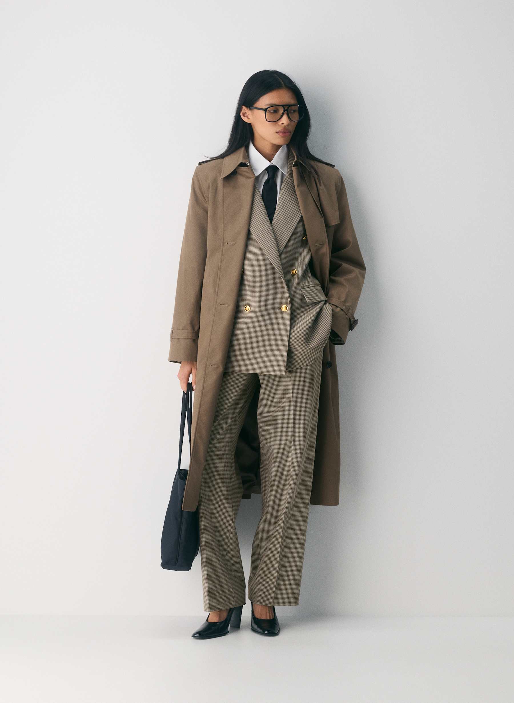 Aritzia The Effortless Pant%E2%84%A2 — photo 1