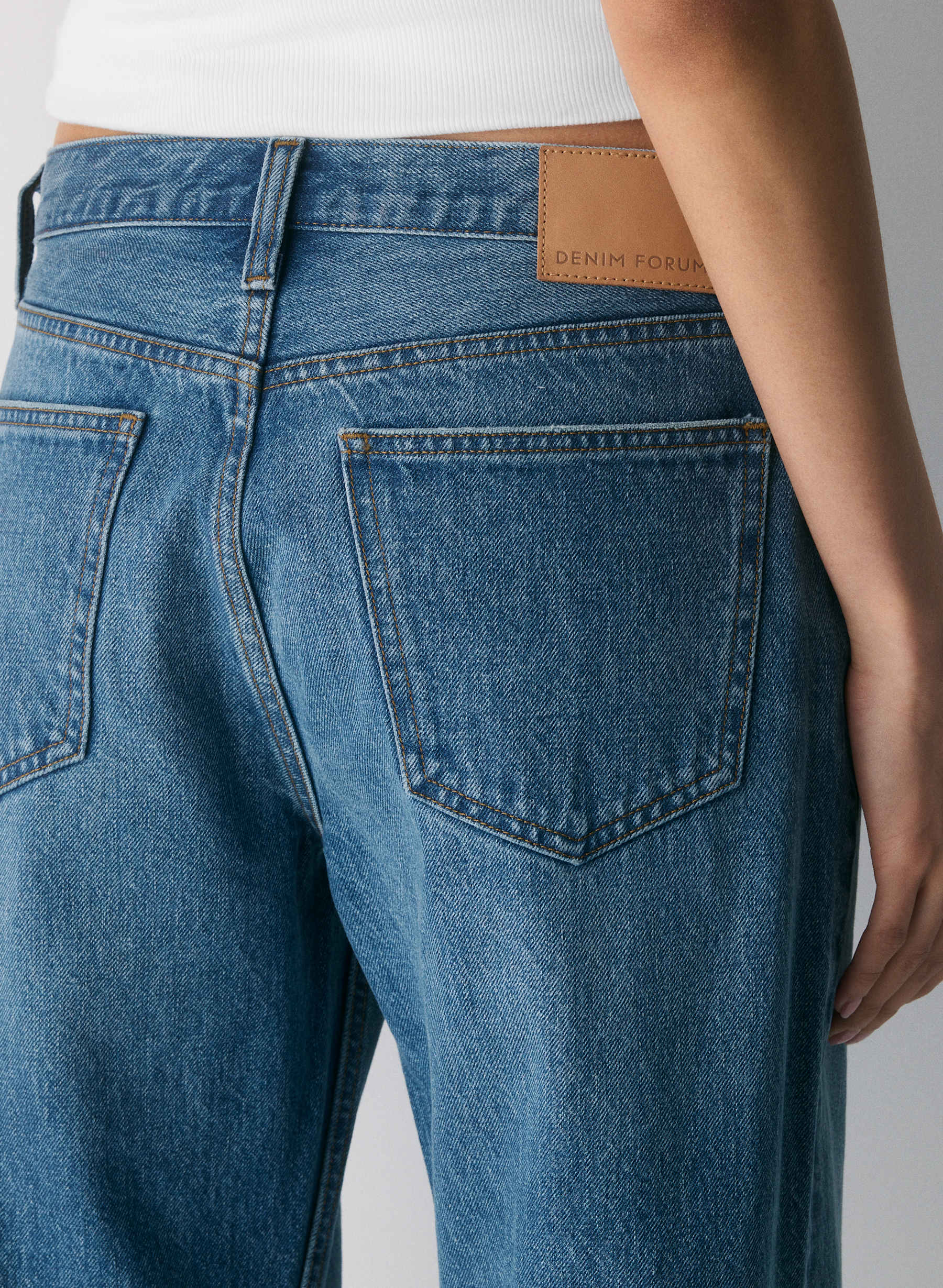Denim Forum The '90s Vintage Lo-Rise Straight Jean — photo 4