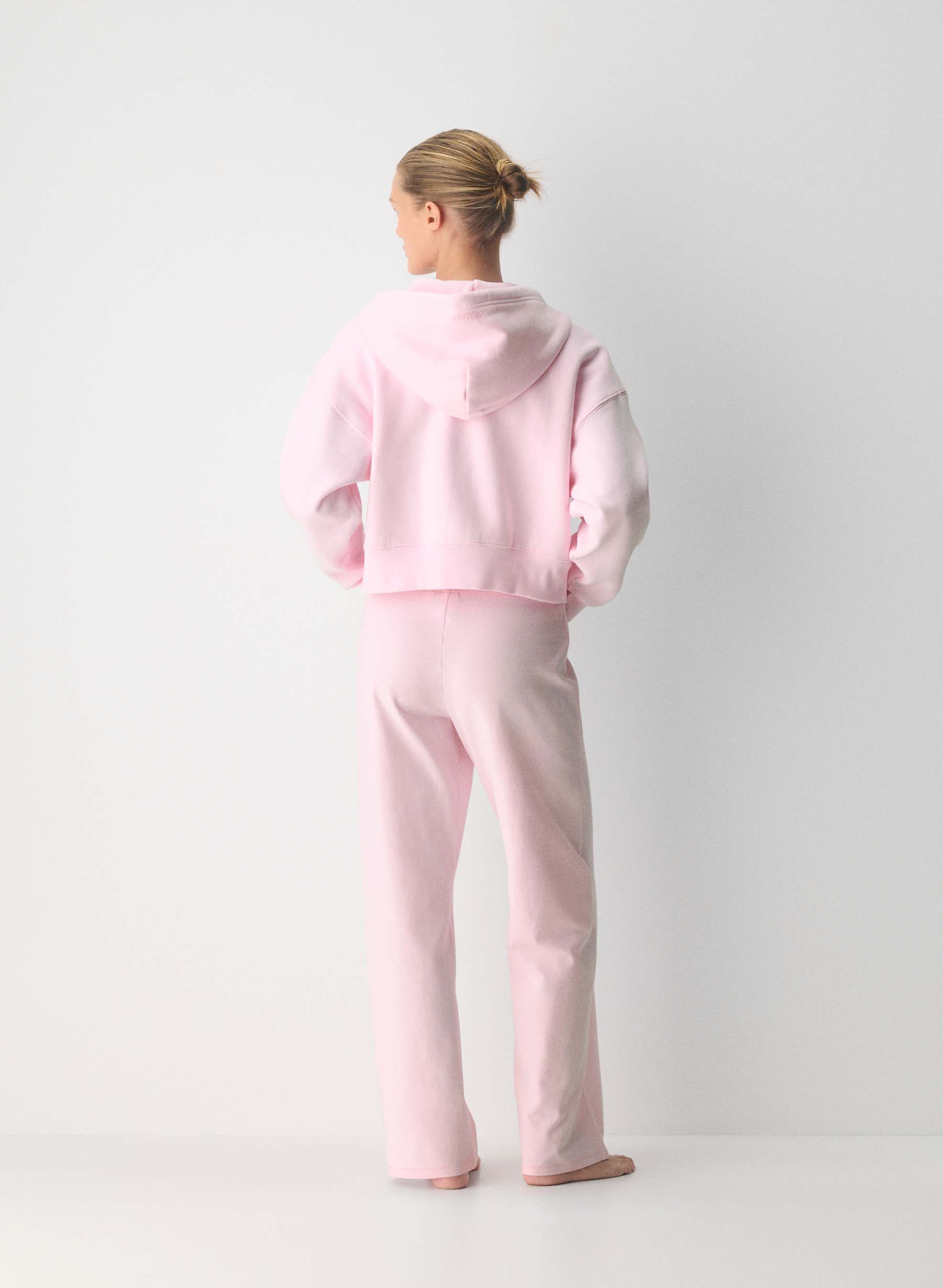 Aritzia HomeStretch™ Smooth Kickback Pant — photo 5