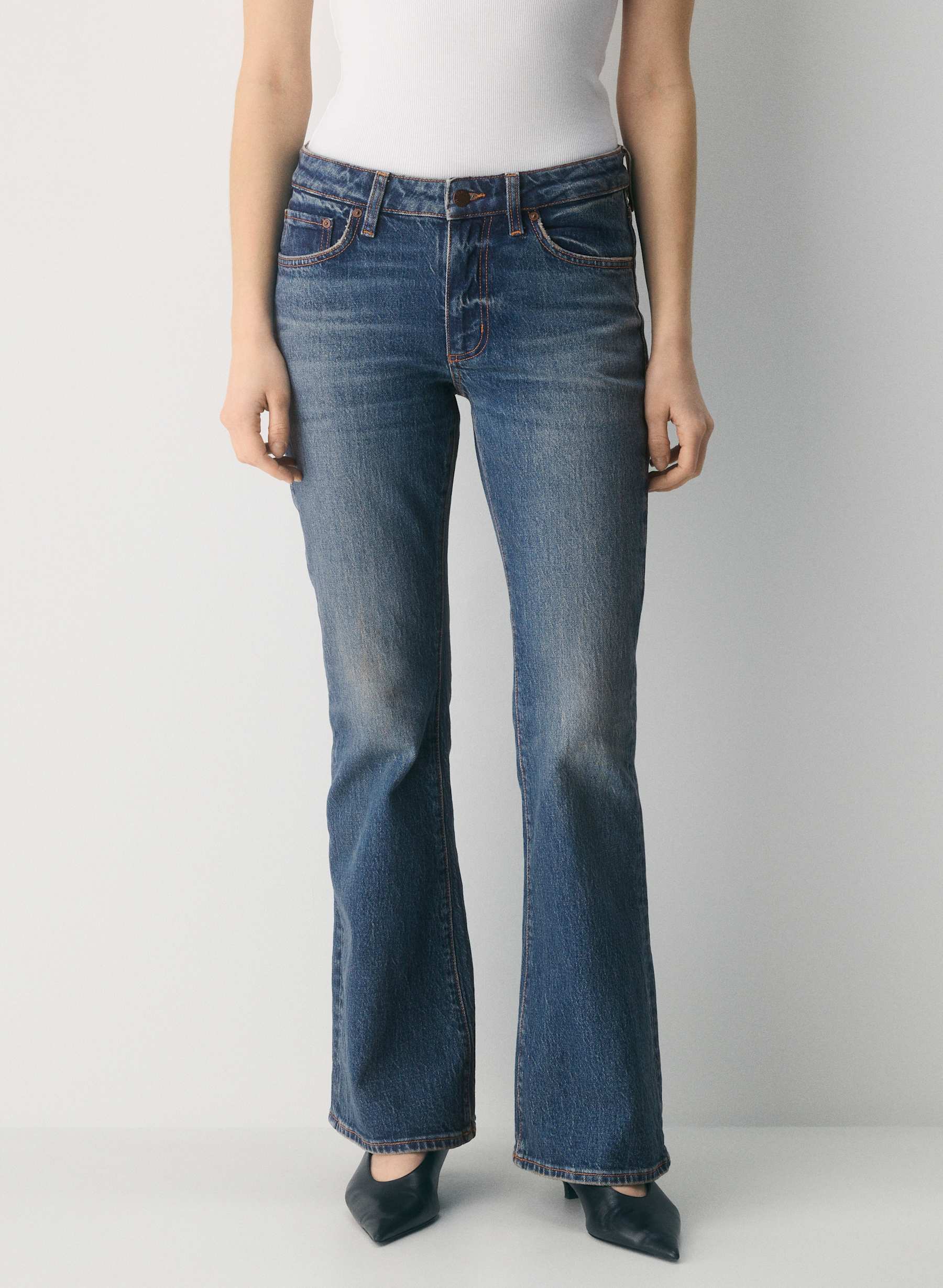Denim Forum Denise Mid-Rise Flare Jean — photo 2