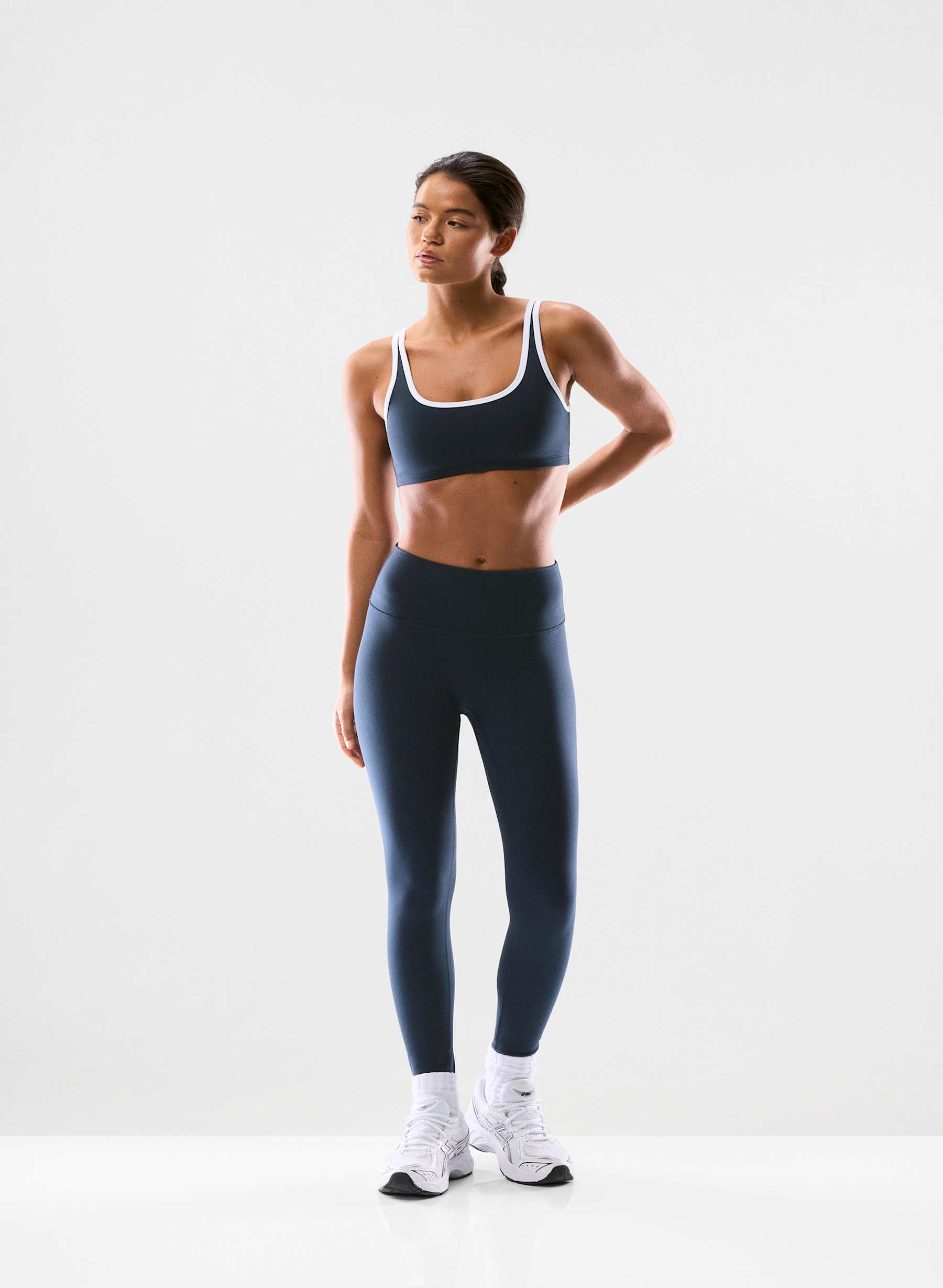 Golden LIFE Infinite Hi-Rise 26" Legging — photo 1