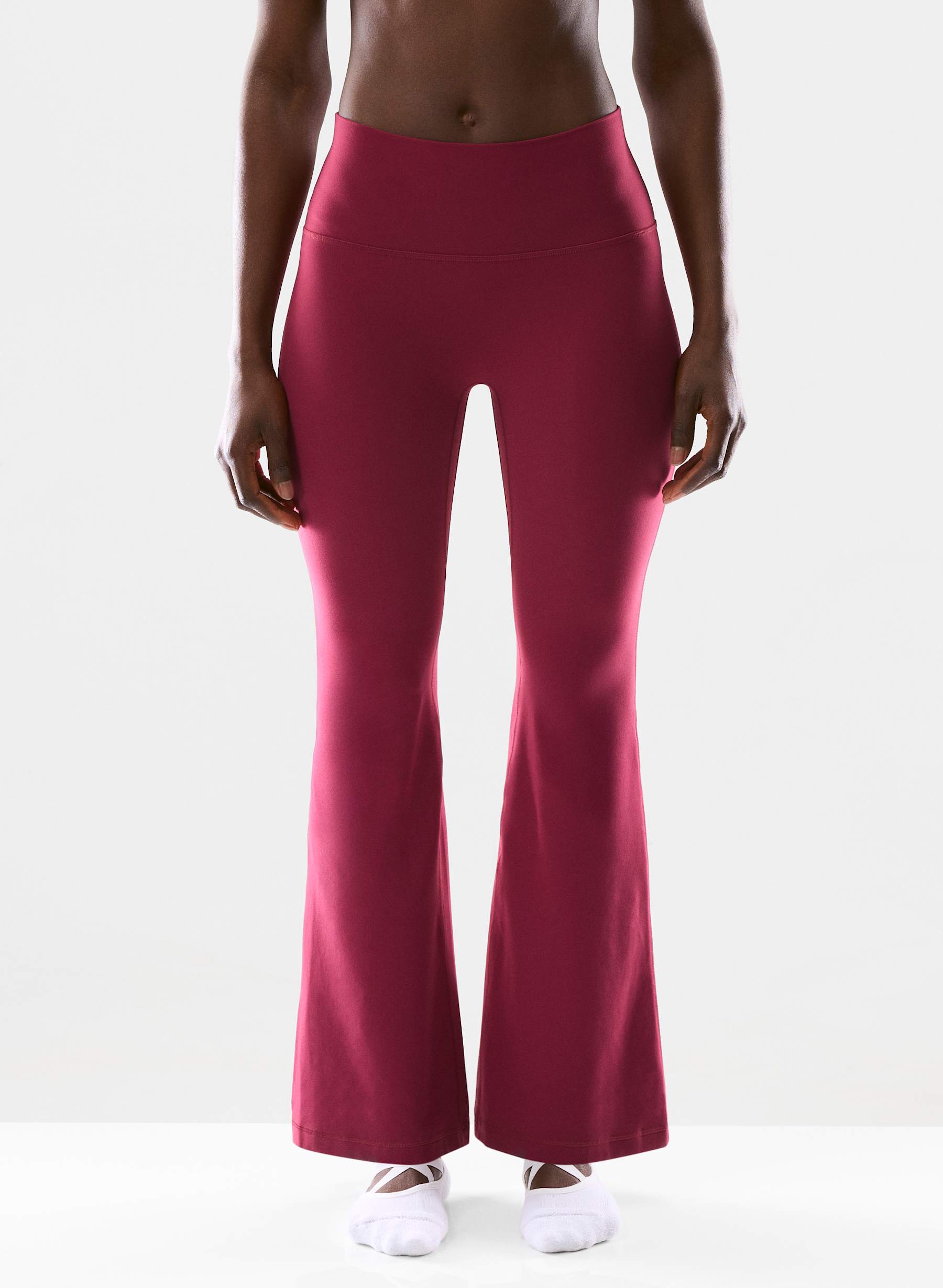 Golden BUTTER Cheeky Infinite Hi Flare 30" Legging — photo 2