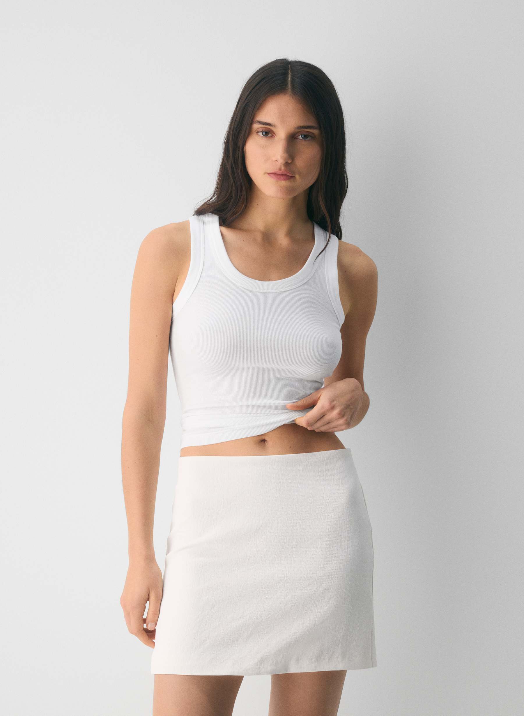Aritzia Classic Mini Skirt — photo 10