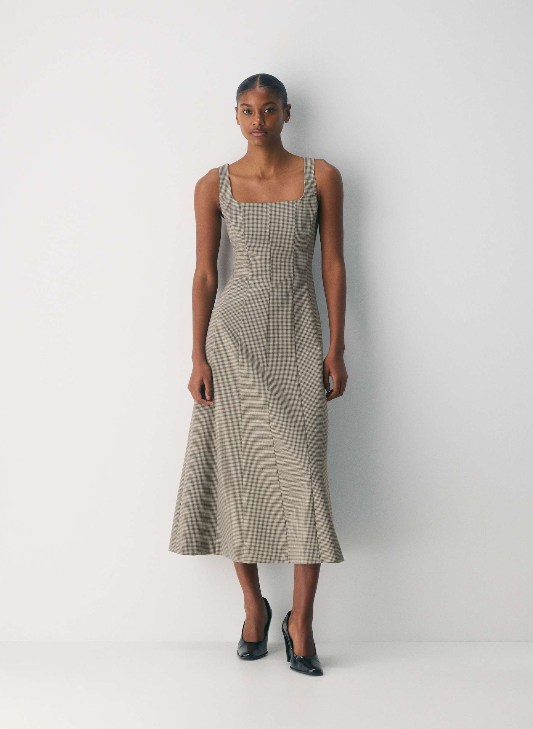Babaton Pertinent Dress — photo 1