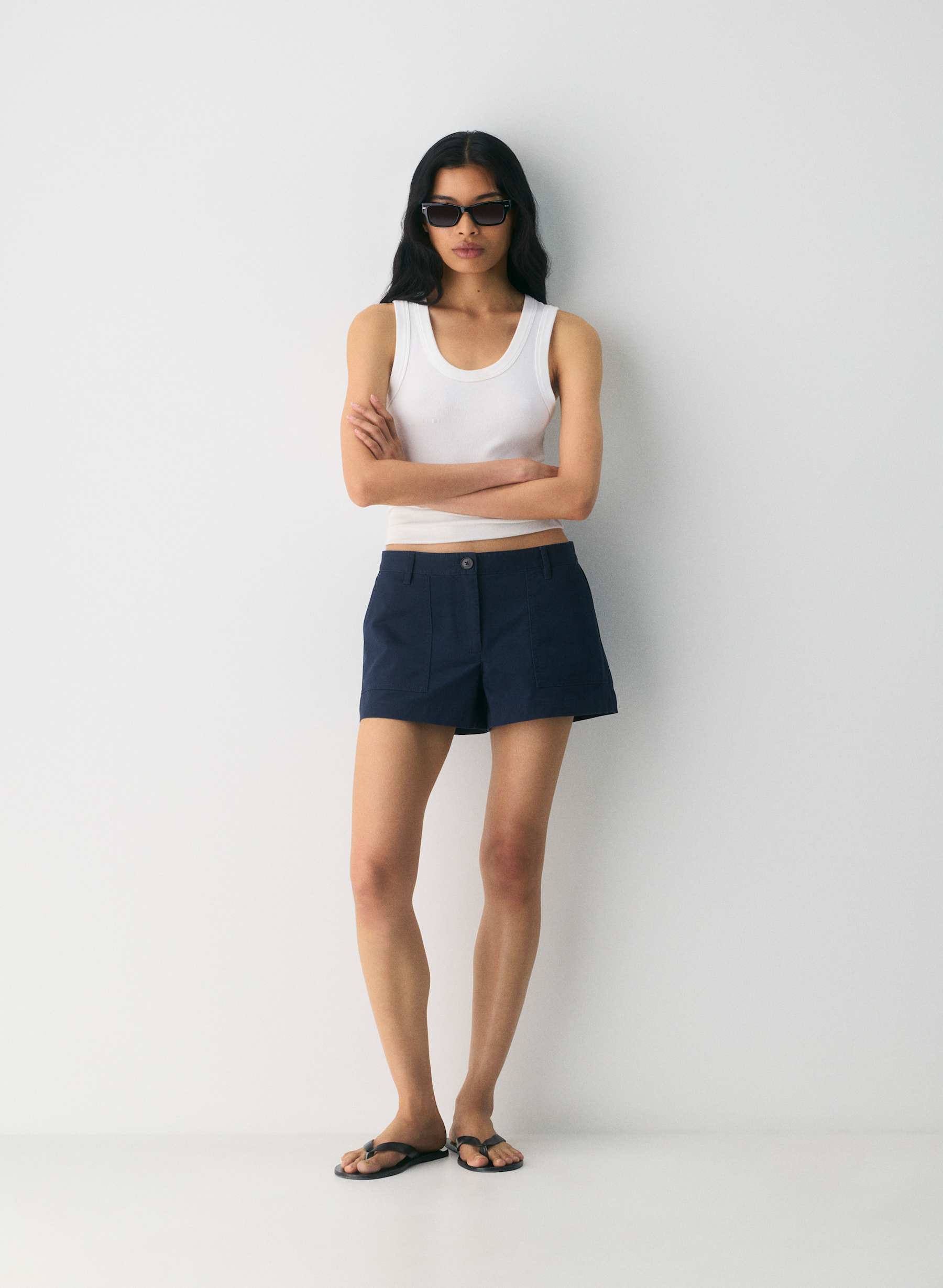 Aritzia Wheaton Chino Short — photo 1