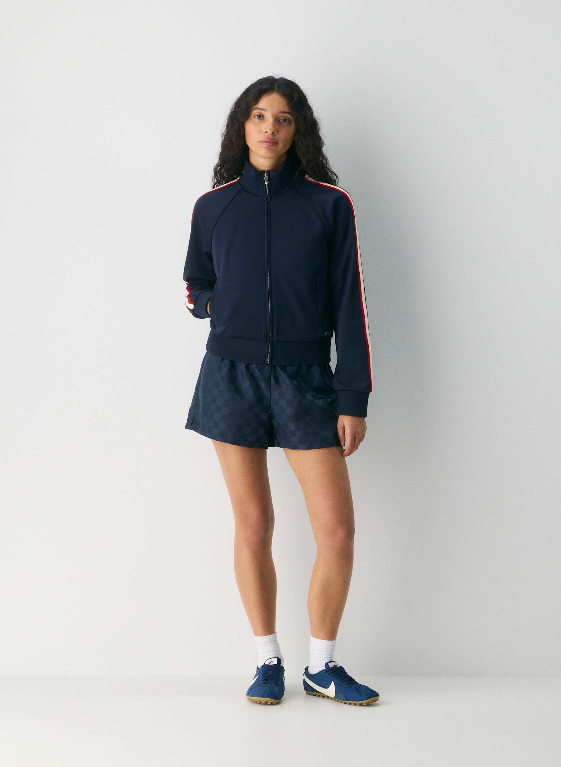 Aritzia Medallion Mini Short — photo 1