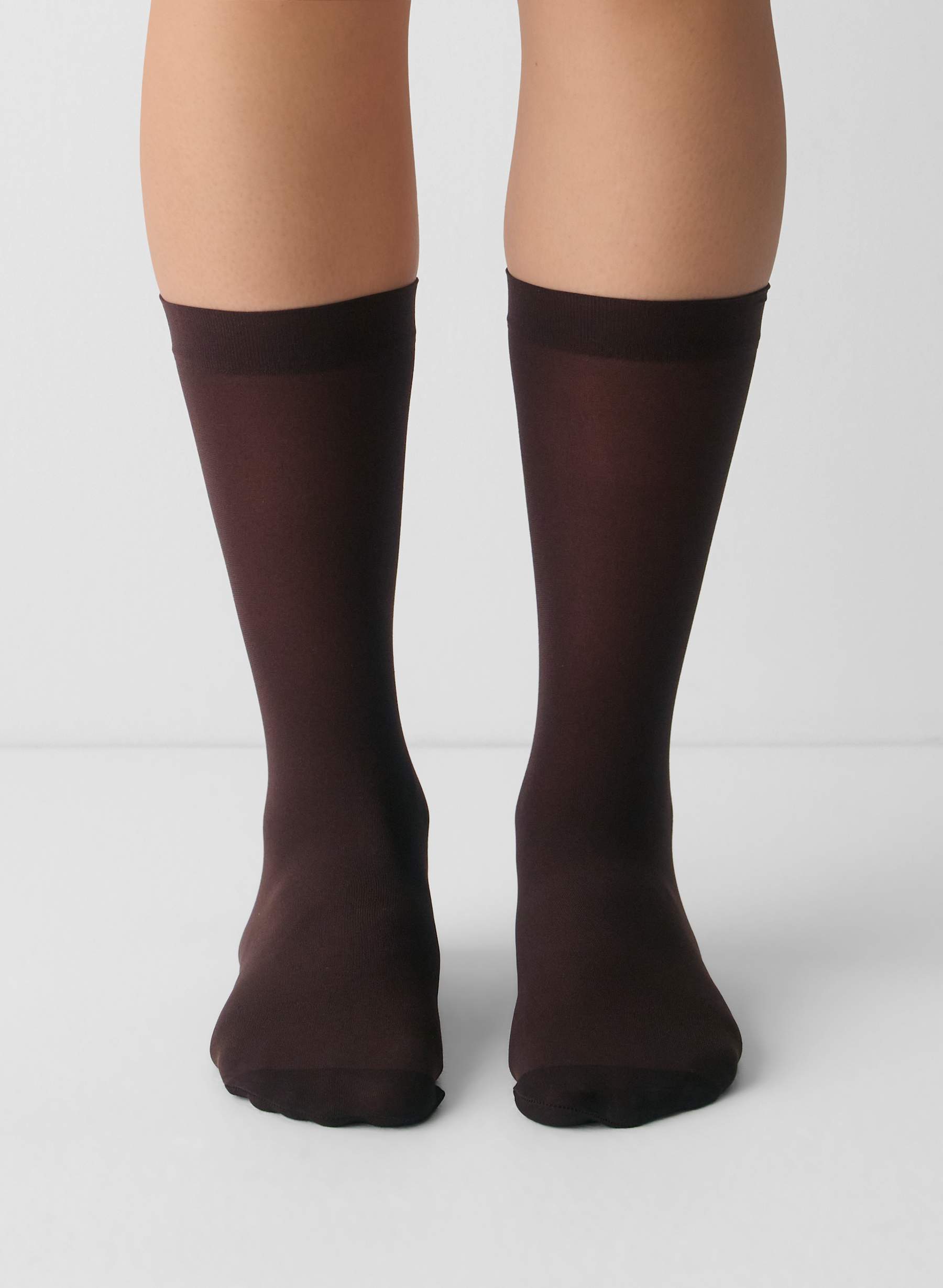 Aritzia Dainty Semi-Sheer Crew Sock 3-Pack — photo 1