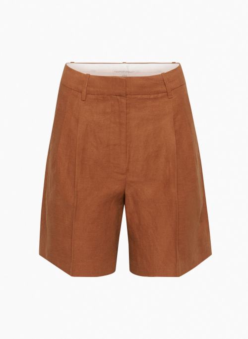 THE EFFORTLESS SHORT™ LINEN LONG - Pleated linen shorts