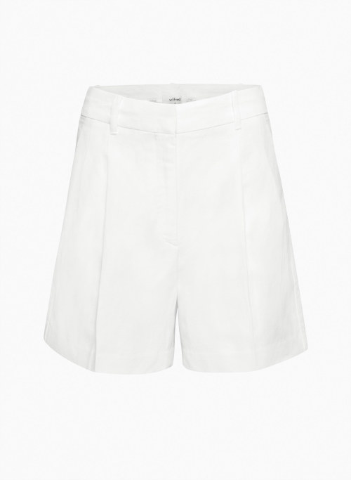 THE EFFORTLESS SHORT™ LINEN MID-THIGH - High-waisted linen shorts