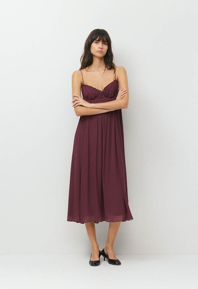 Aritzia — Emberlyn Dress