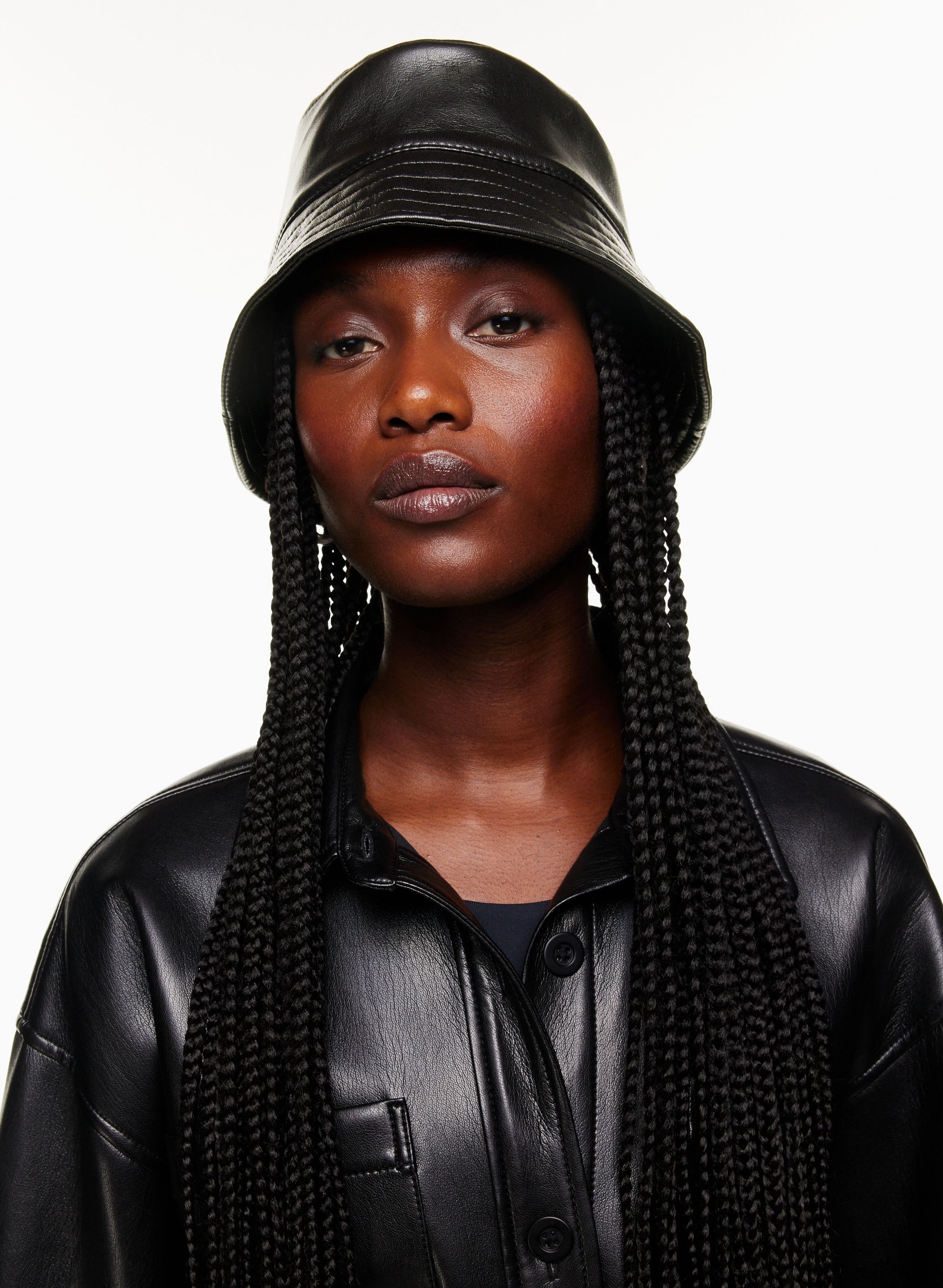 Sandra Bucket Hat | Aritzia US