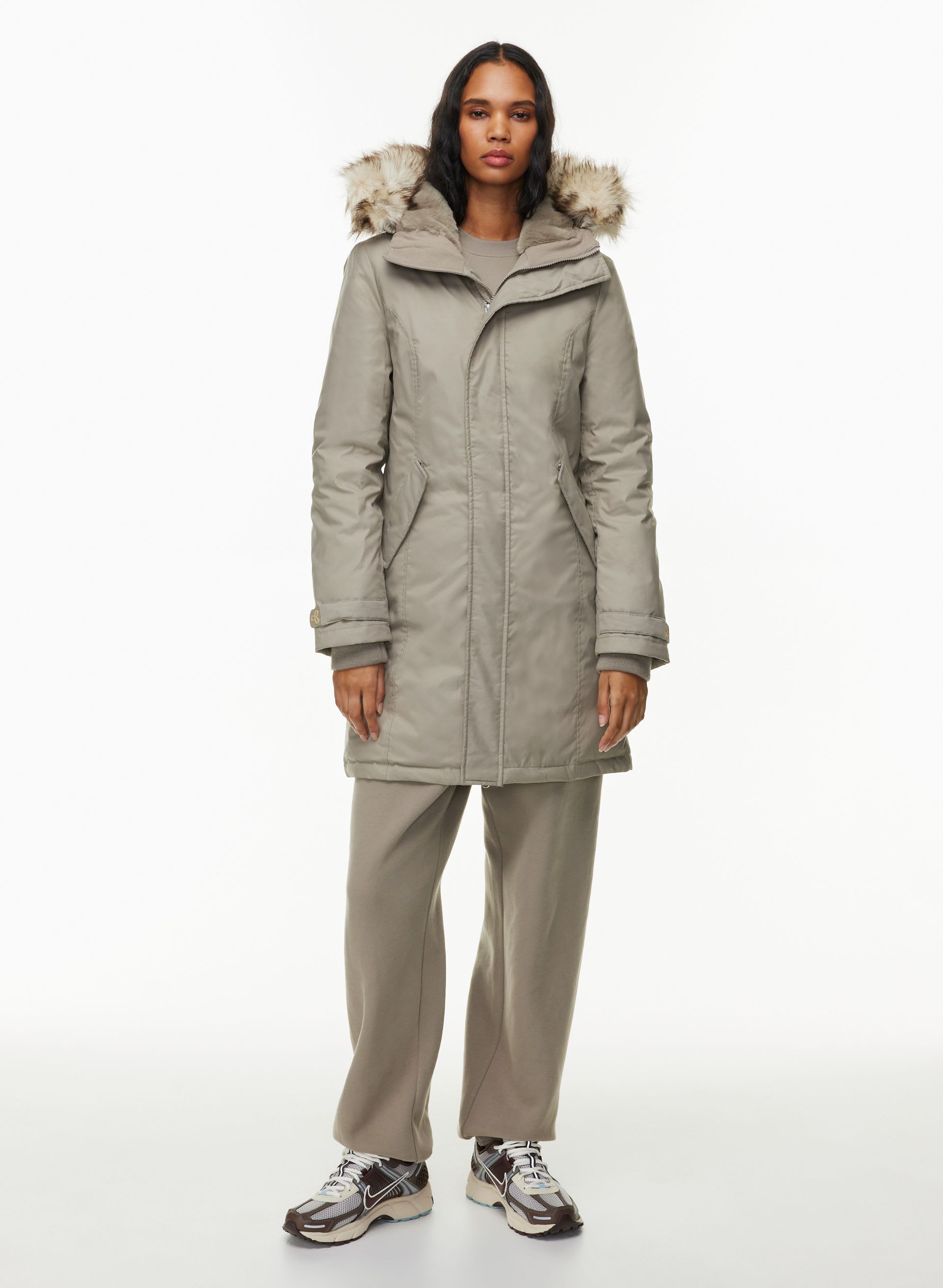 The New Summit Parka | Aritzia CA