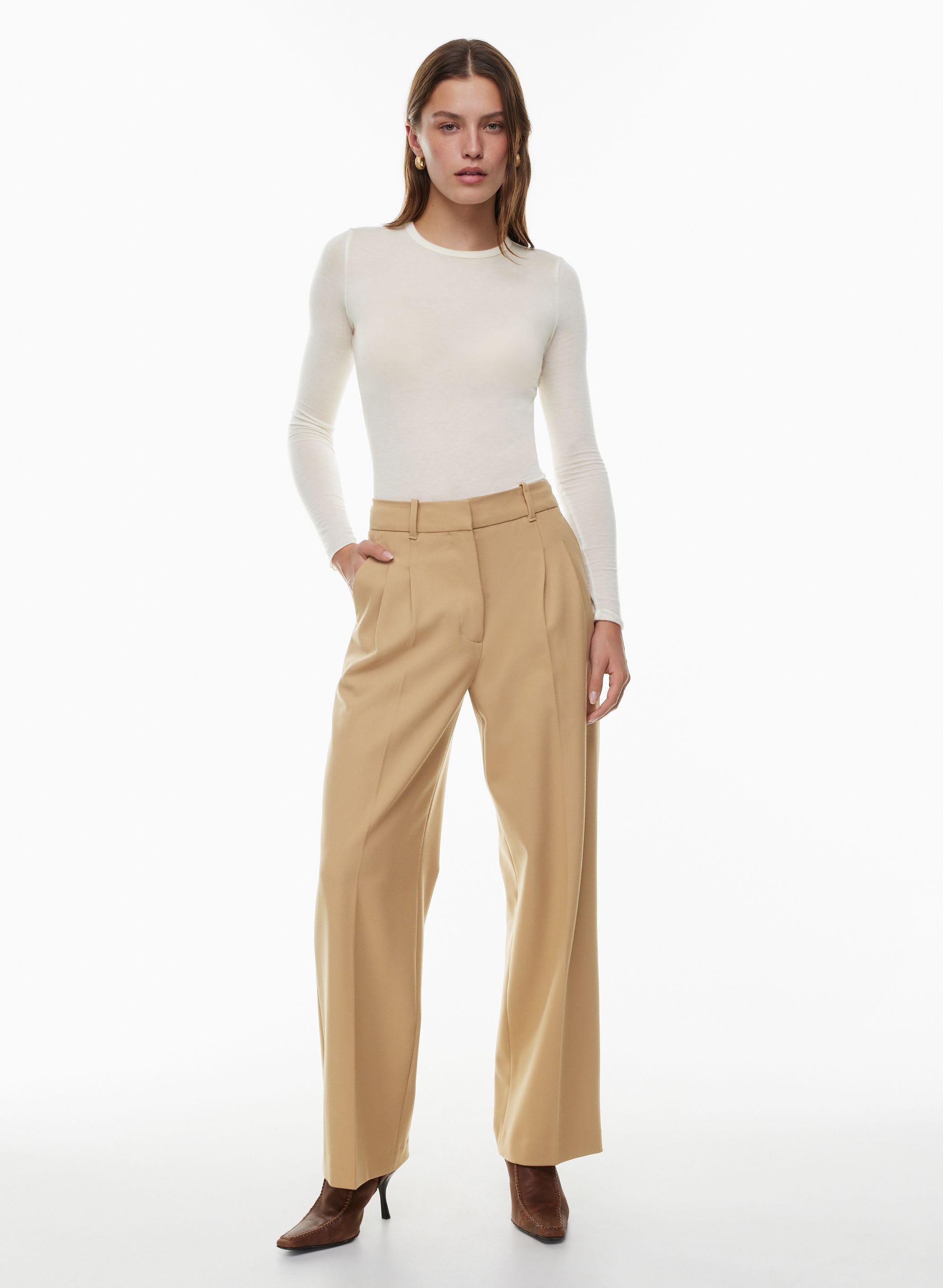 The Effortless Pant™ - (Re)fined | Aritzia US