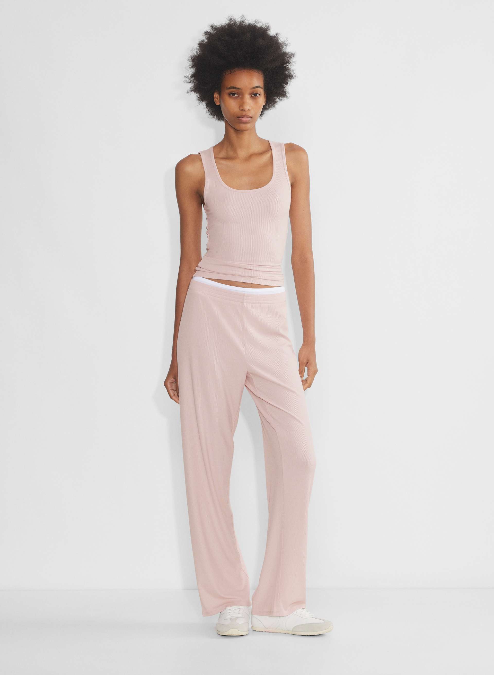Luxe Lounge Enlighten Tank | Aritzia US